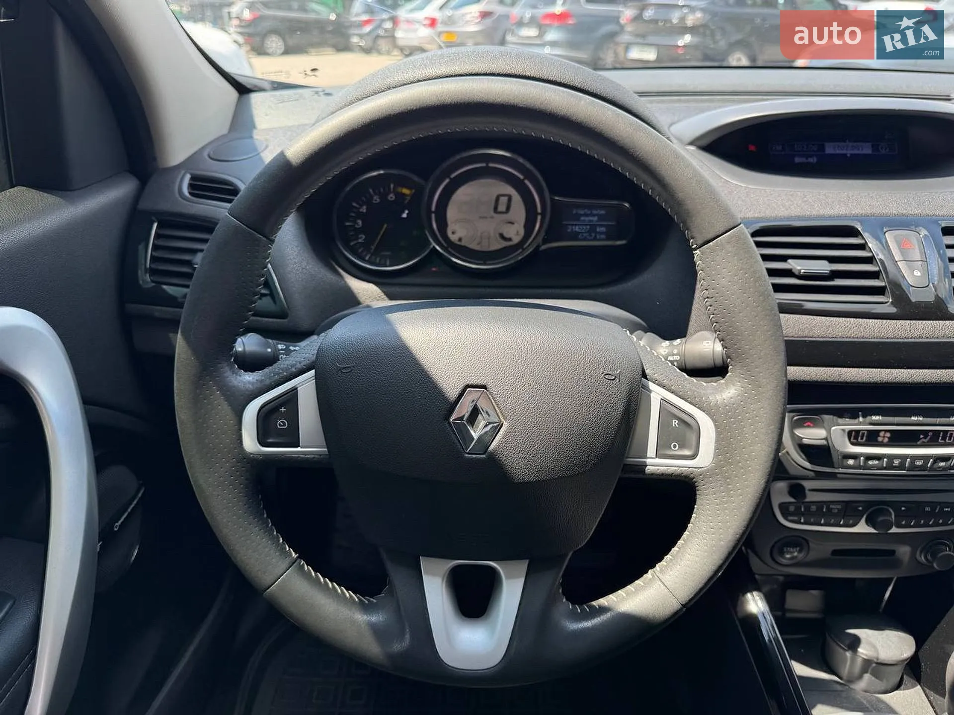 2012 Renault Megane - мініатюра 10