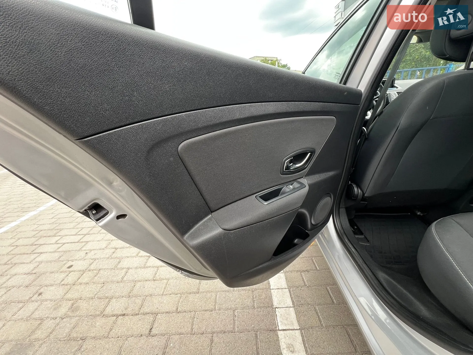 2012 Renault Megane - мініатюра 37