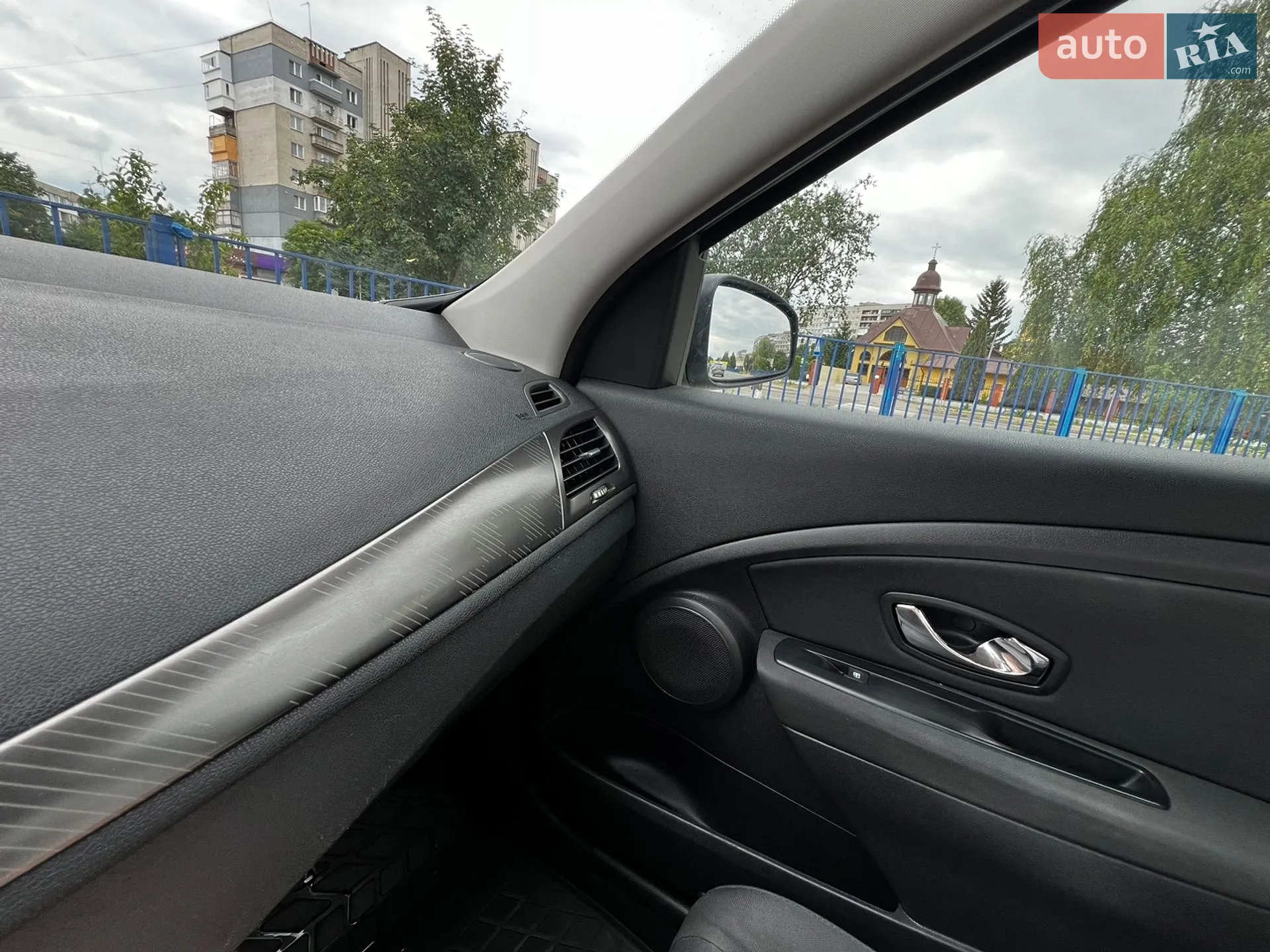 2012 Renault Megane - мініатюра 61