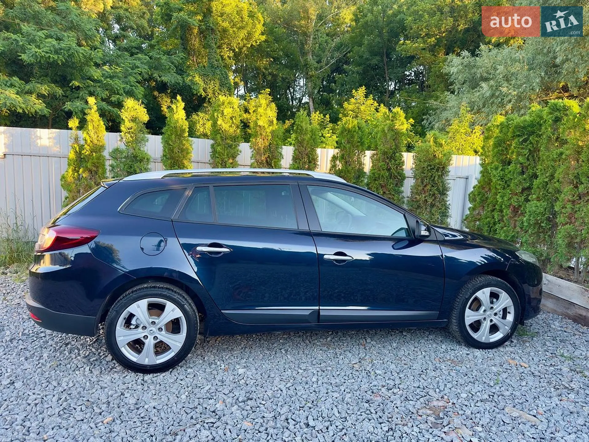 2010 Renault Megane - мініатюра 35