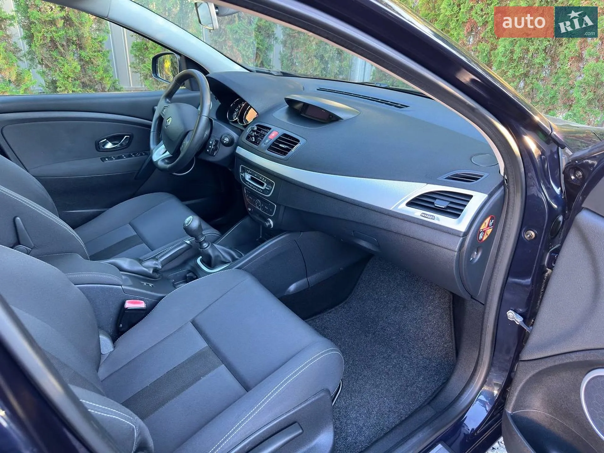 2010 Renault Megane - мініатюра 94