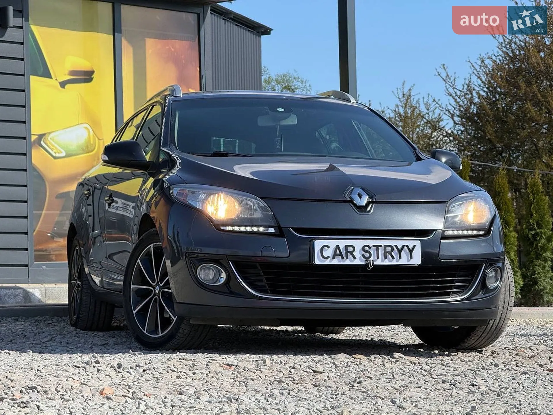 2013 Renault Megane - мініатюра 11