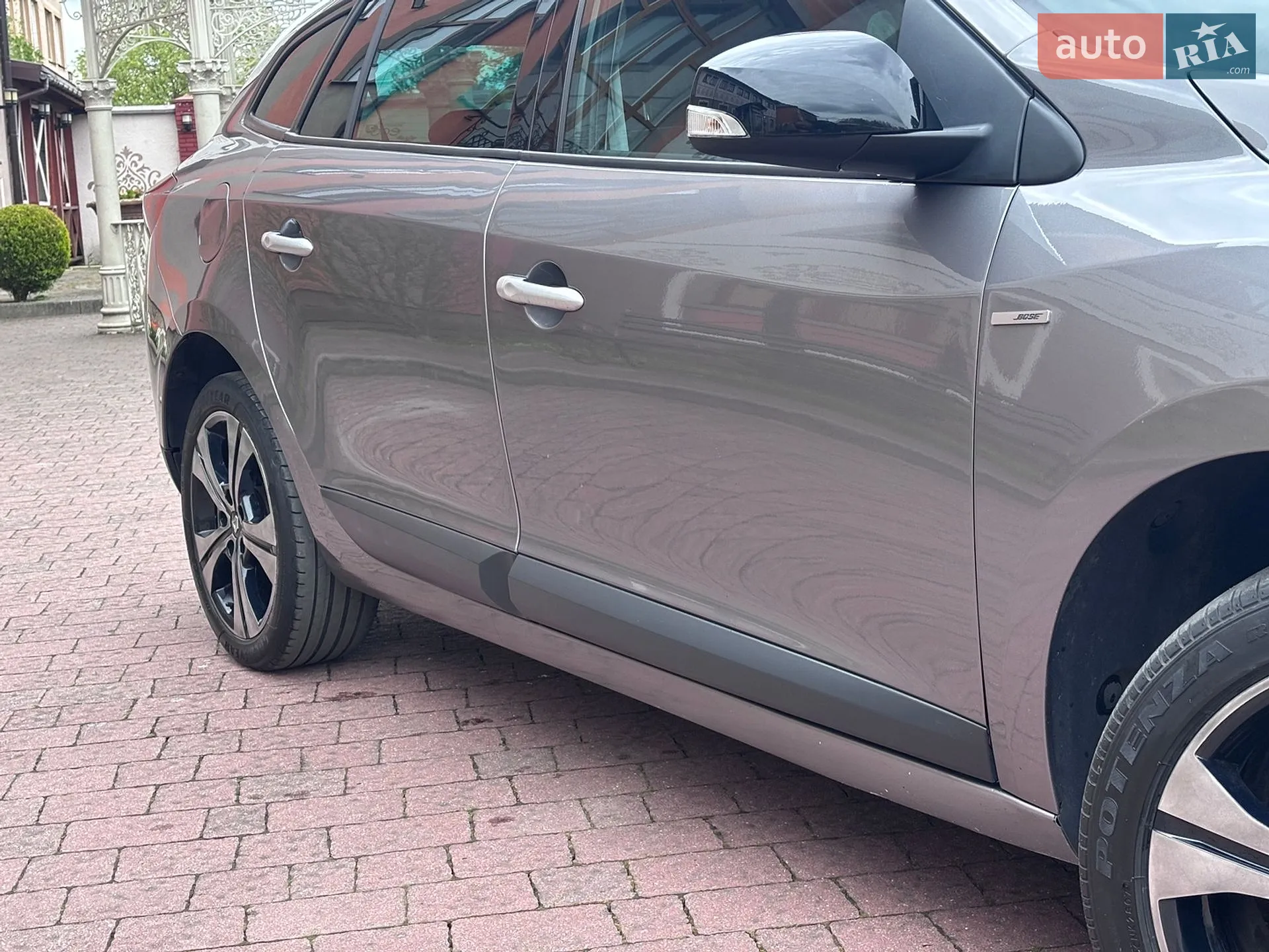2011 Renault Megane - мініатюра 49