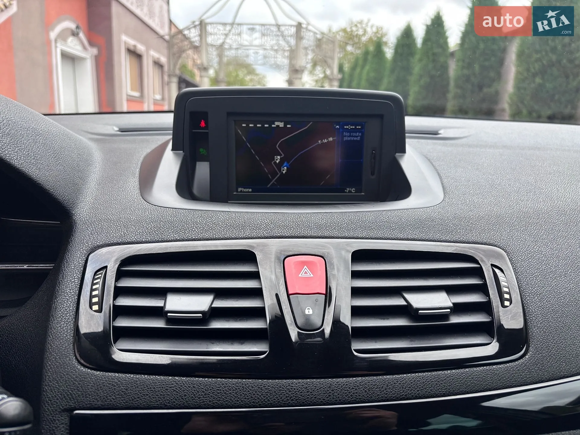 2011 Renault Megane - мініатюра 154
