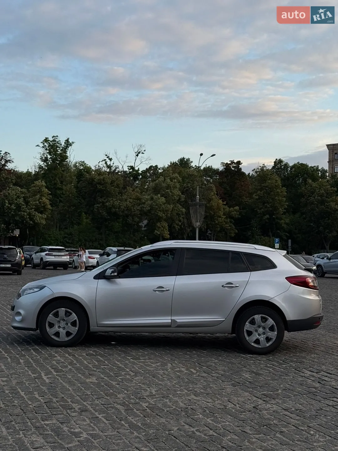 2010 Renault Megane - мініатюра 23