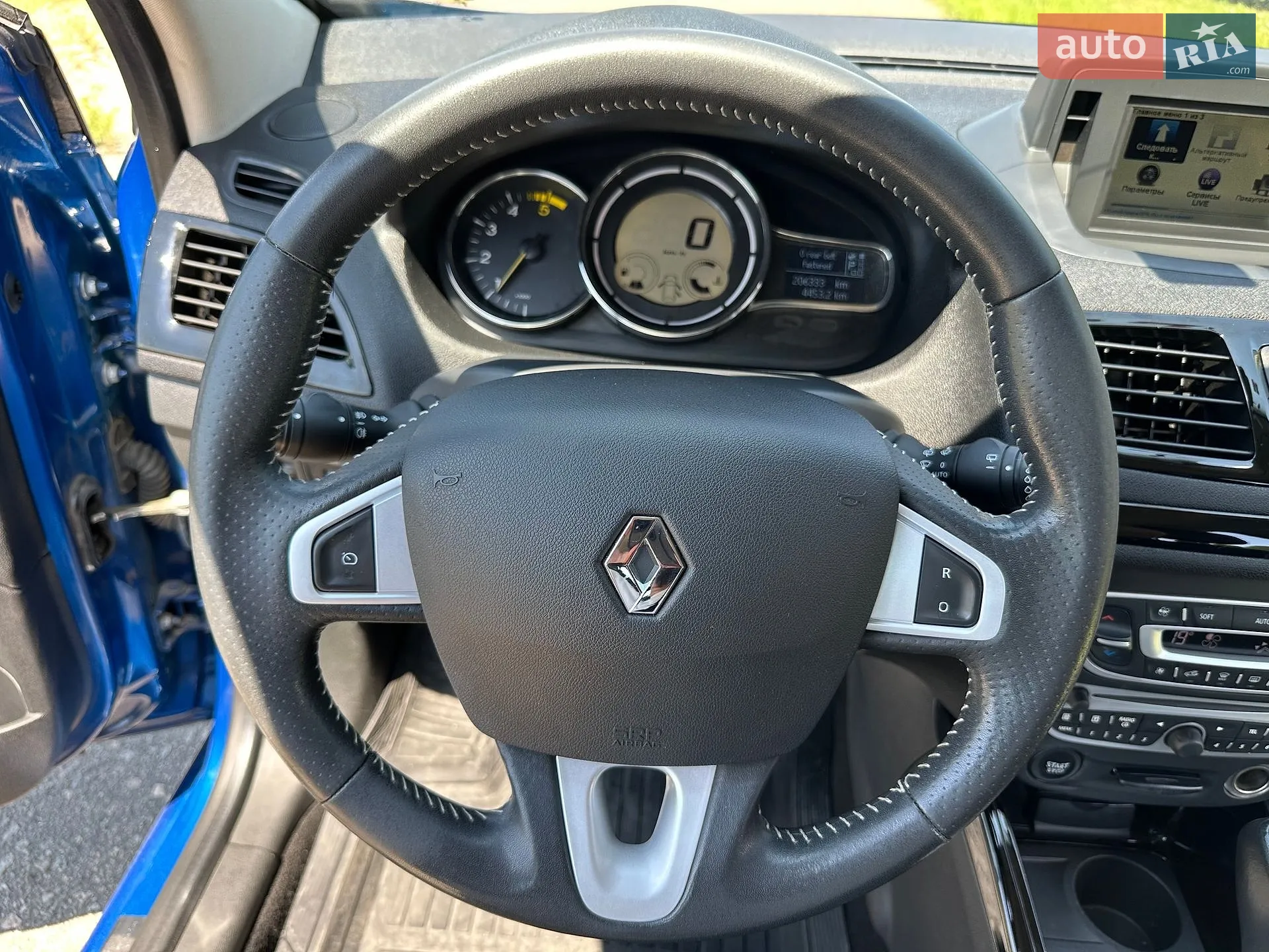 2011 Renault Megane - мініатюра 21