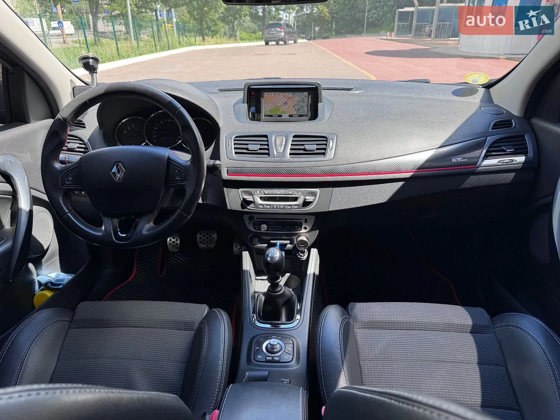 2013 Renault Megane - мініатюра 25