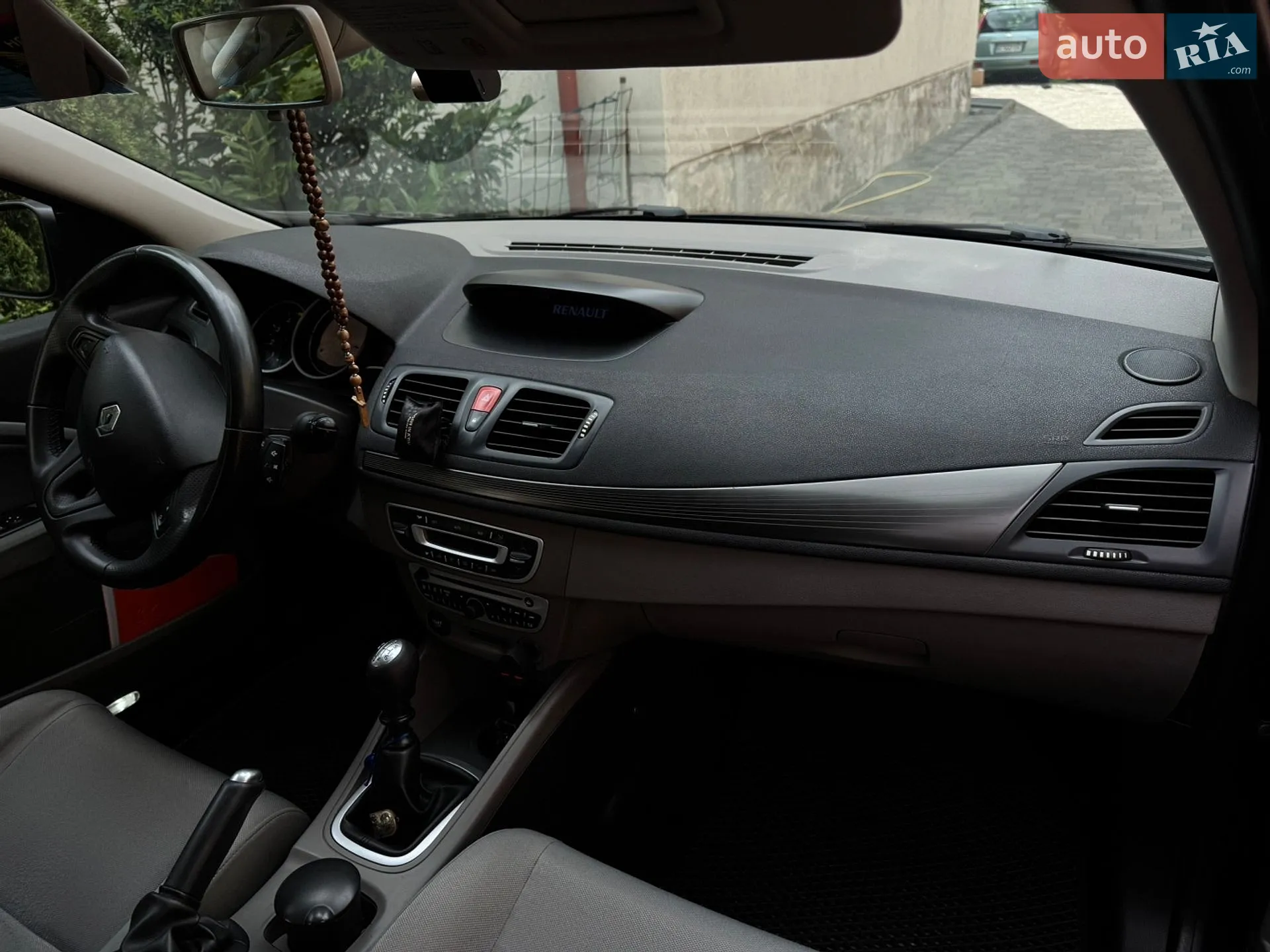 2010 Renault Megane - мініатюра 9