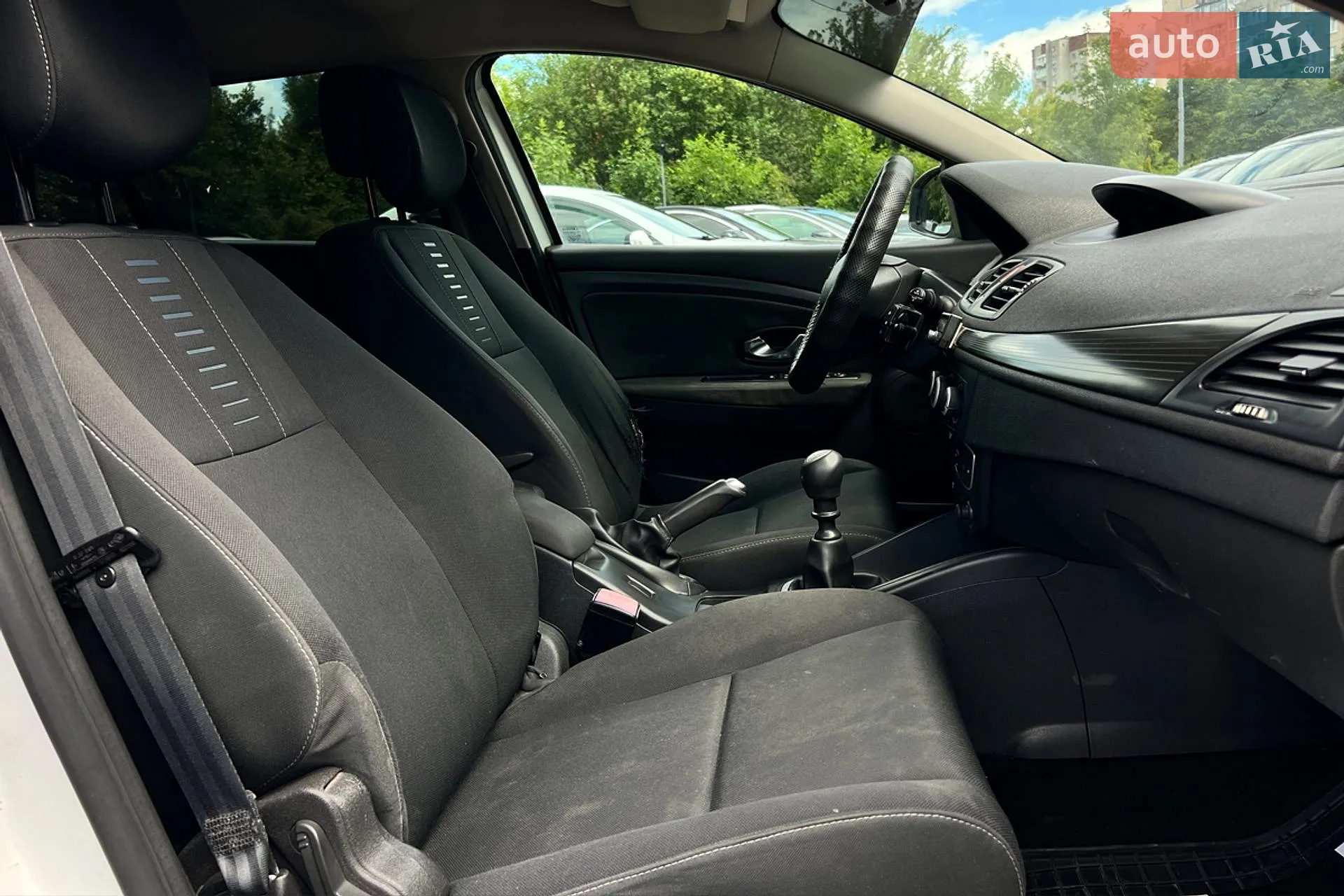 2010 Renault Megane - мініатюра 18