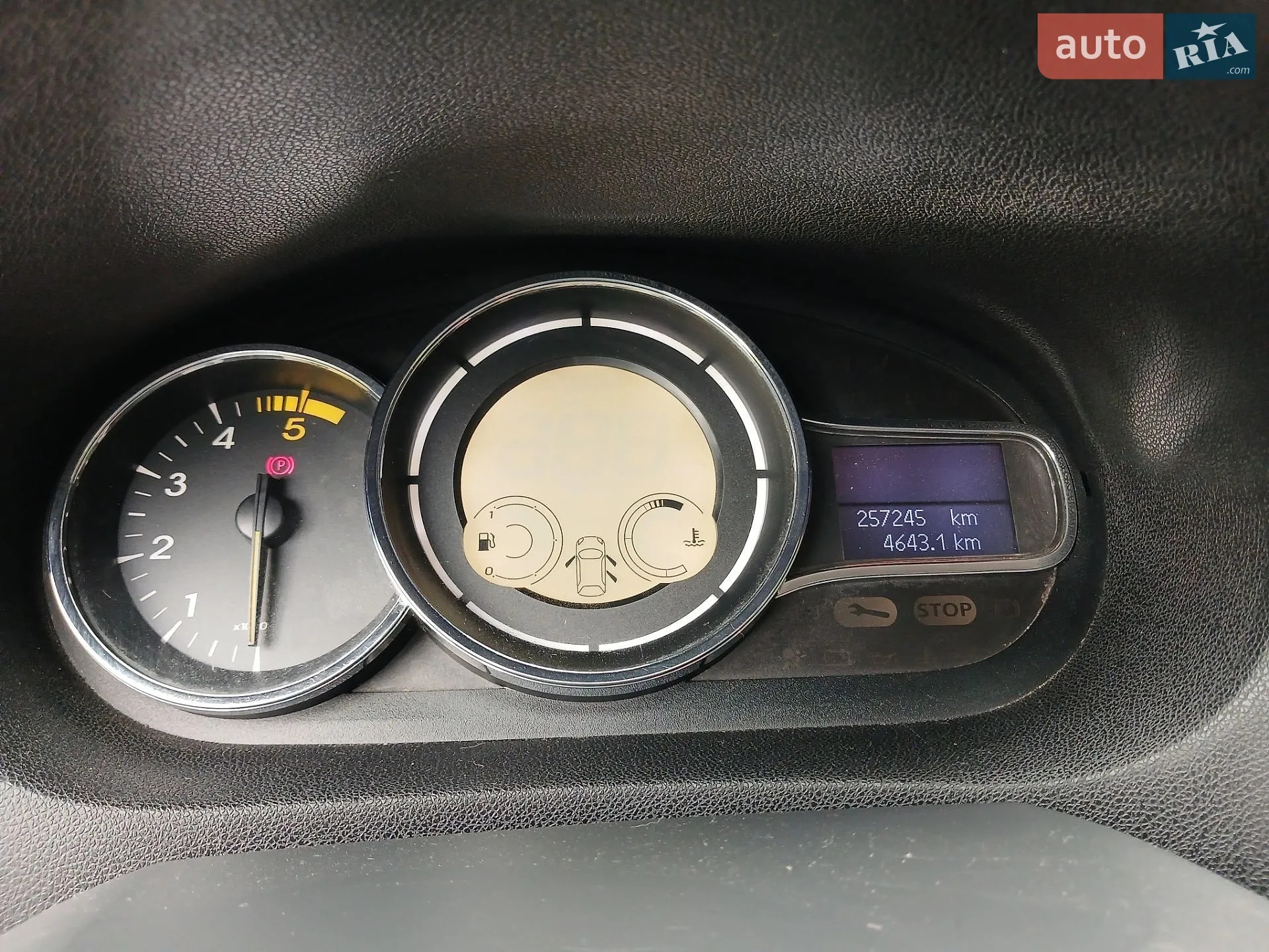 2010 Renault Megane - мініатюра 16