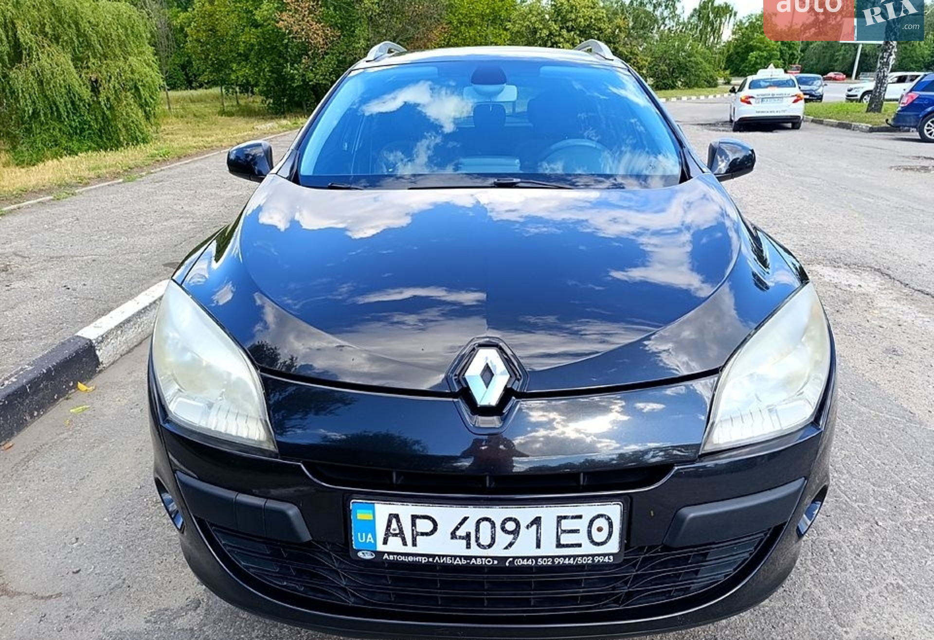 2010 Renault Megane - мініатюра 8