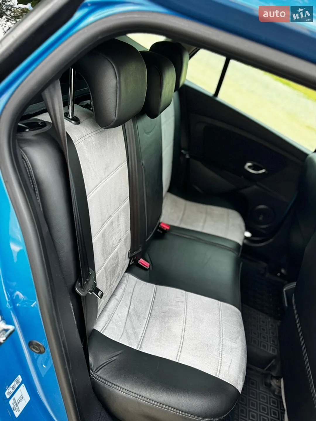 2012 Renault Megane - мініатюра 13