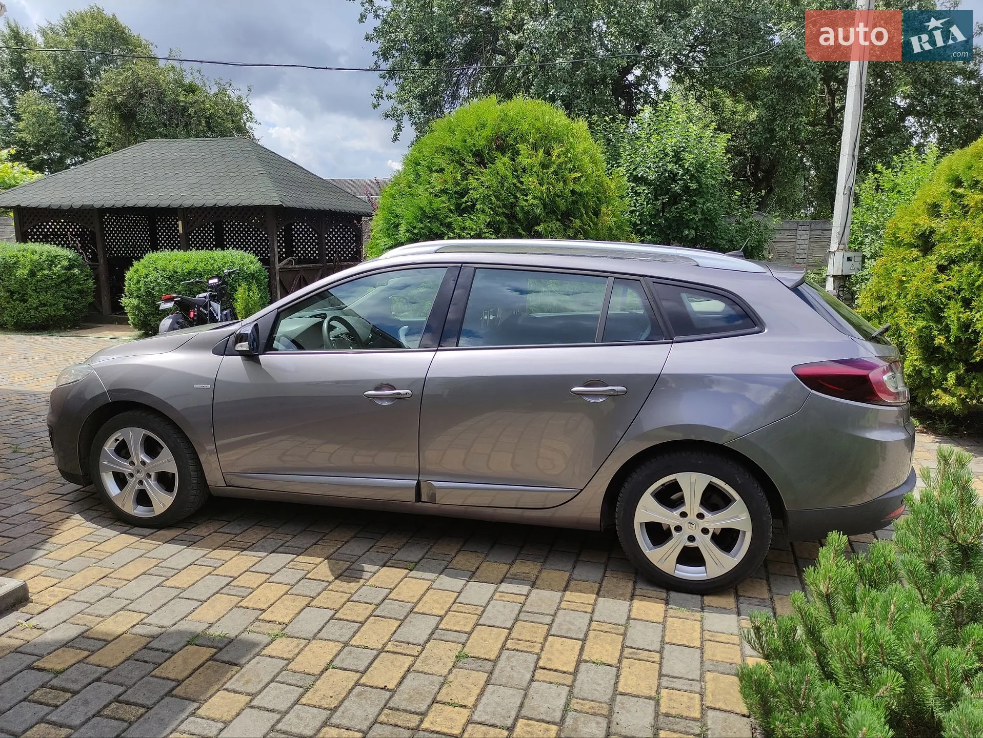 2012 Renault Megane - мініатюра 10