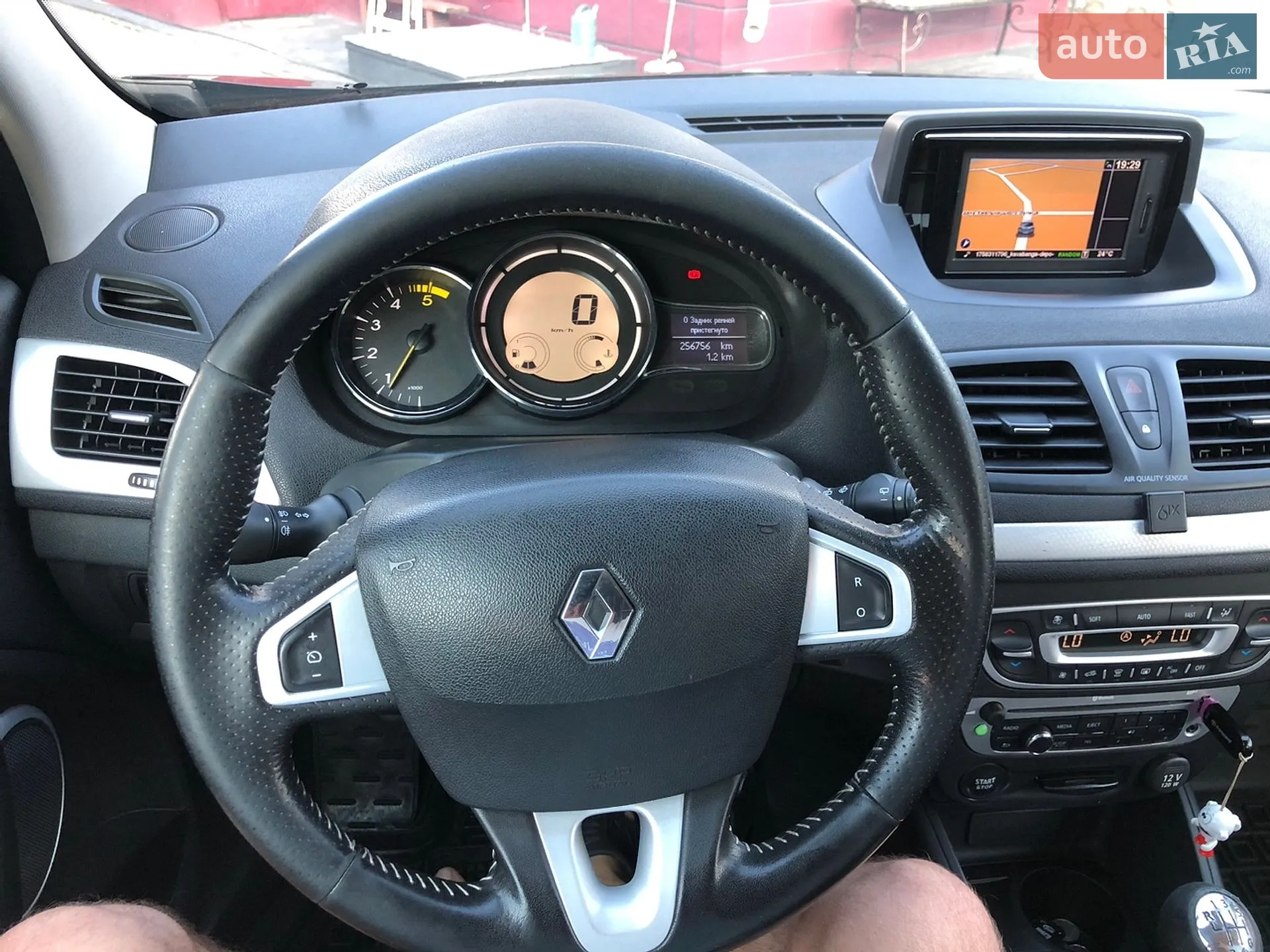 2012 Renault Megane - мініатюра 14