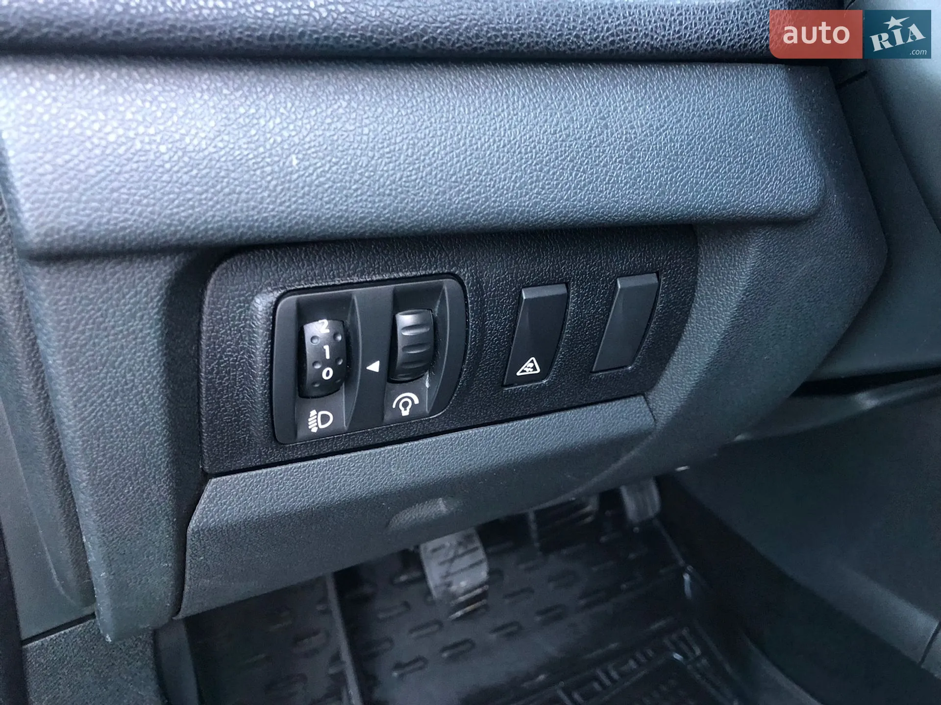 2012 Renault Megane - мініатюра 17