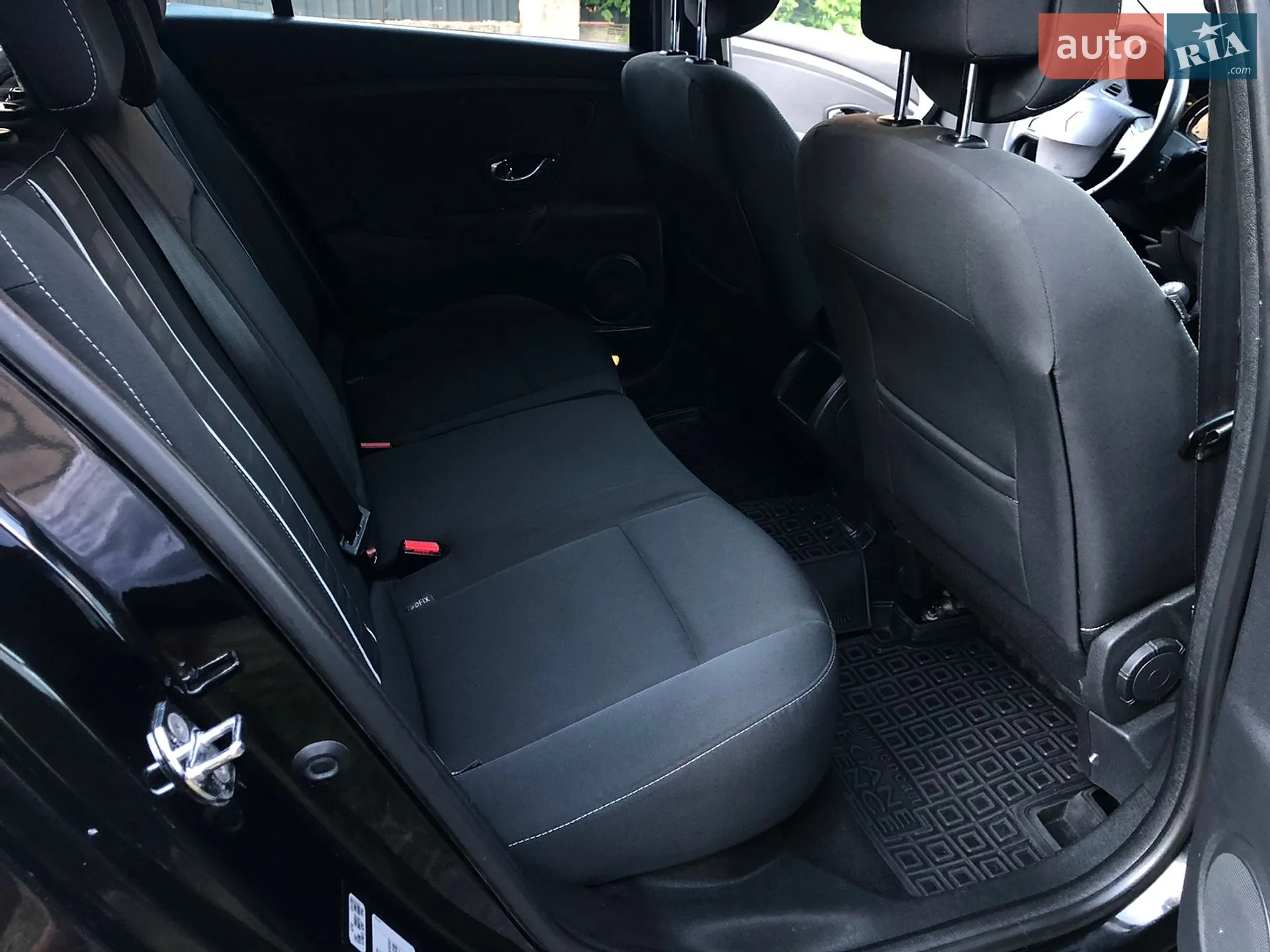 2012 Renault Megane - мініатюра 21