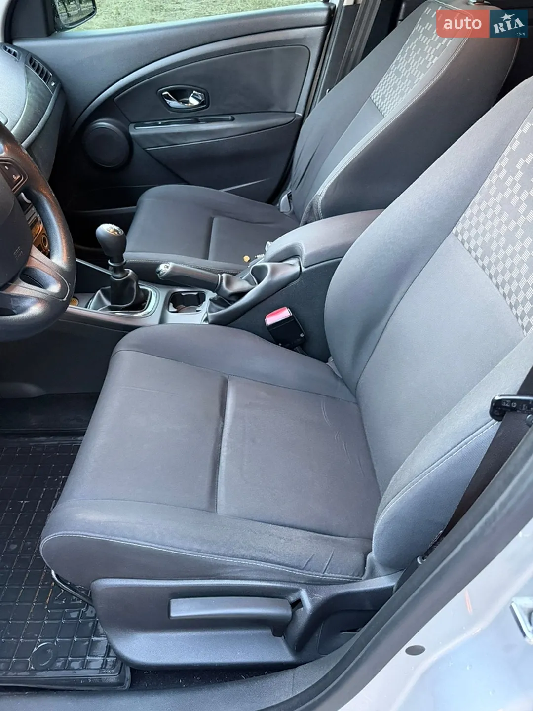 2012 Renault Megane - мініатюра 13