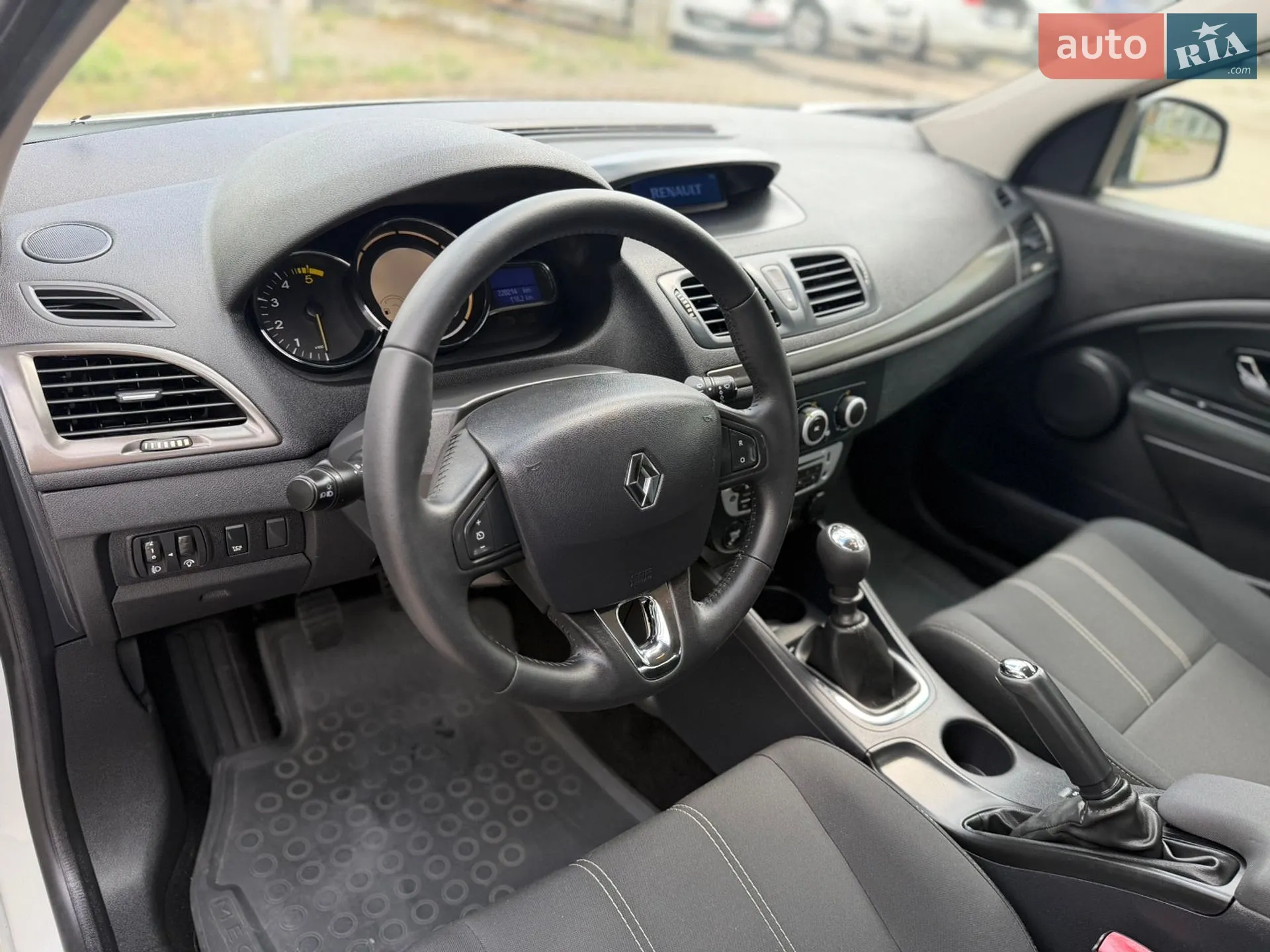 2014 Renault Megane - мініатюра 22