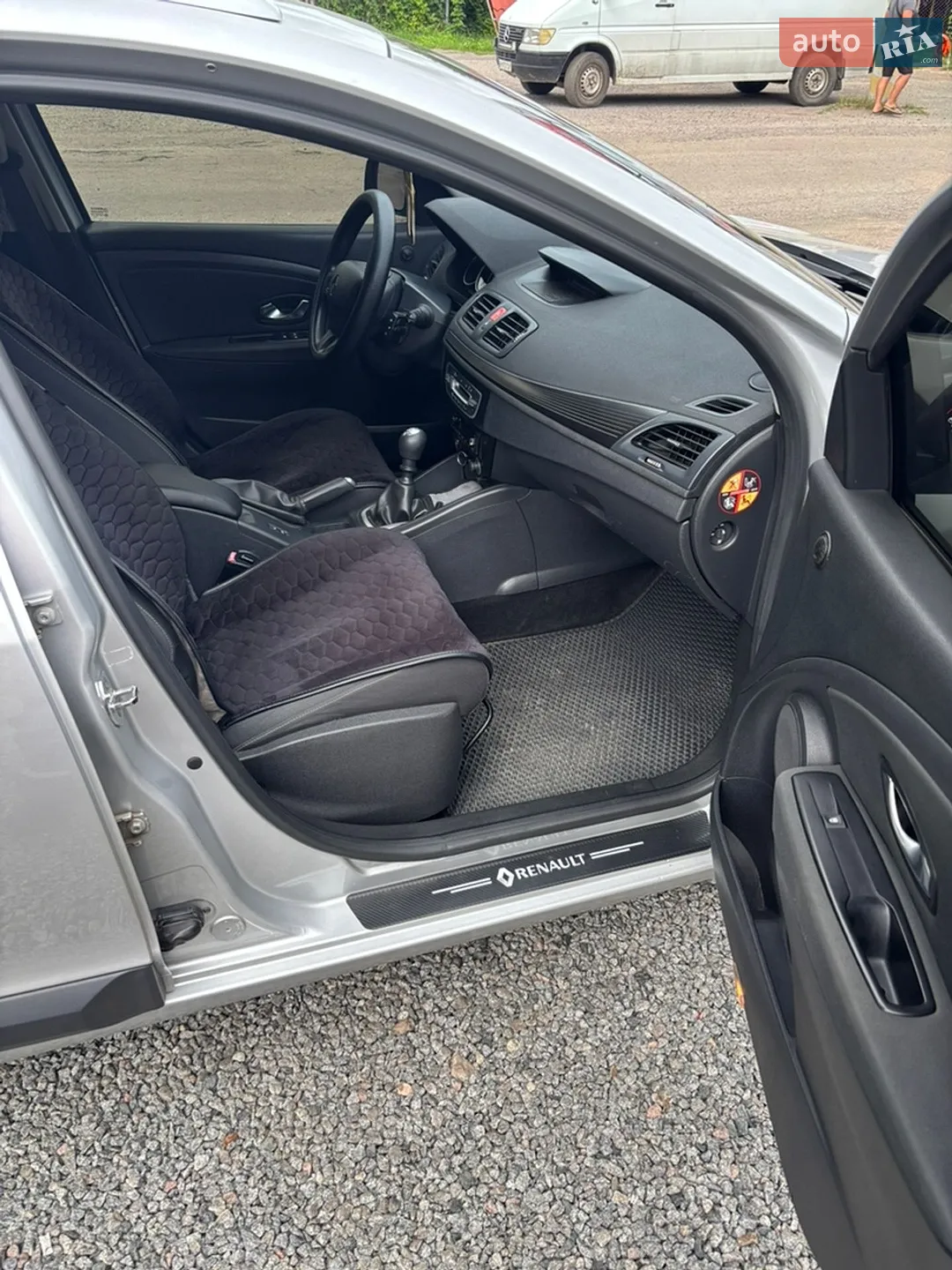 2010 Renault Megane - мініатюра 11