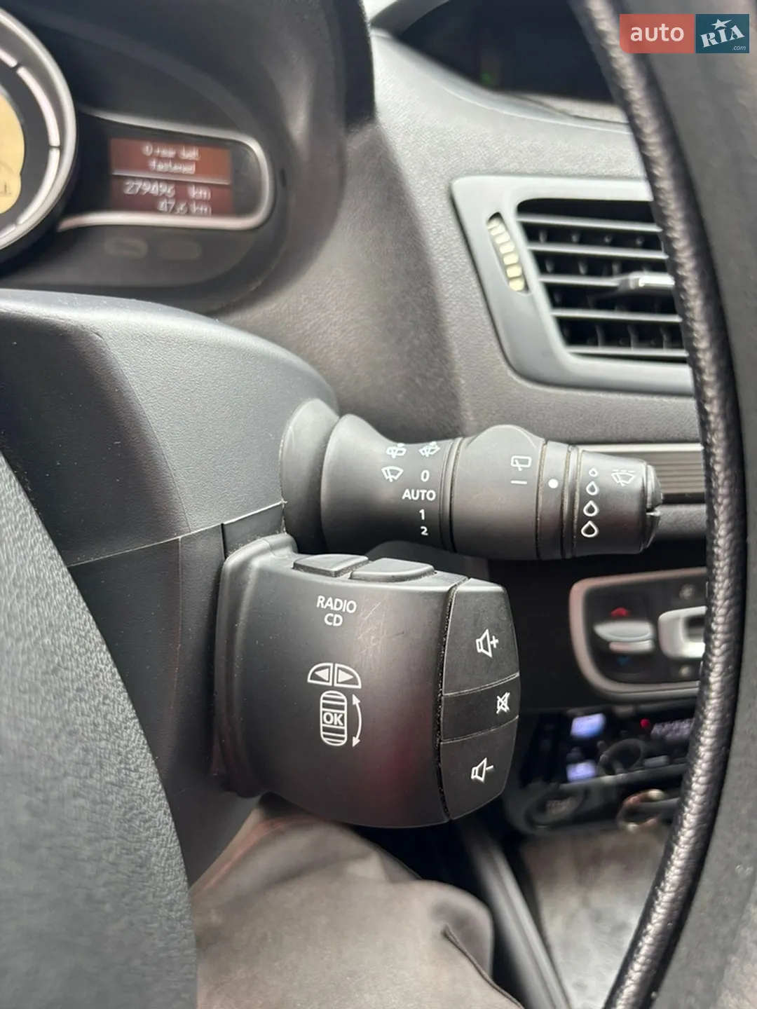 2010 Renault Megane - мініатюра 17