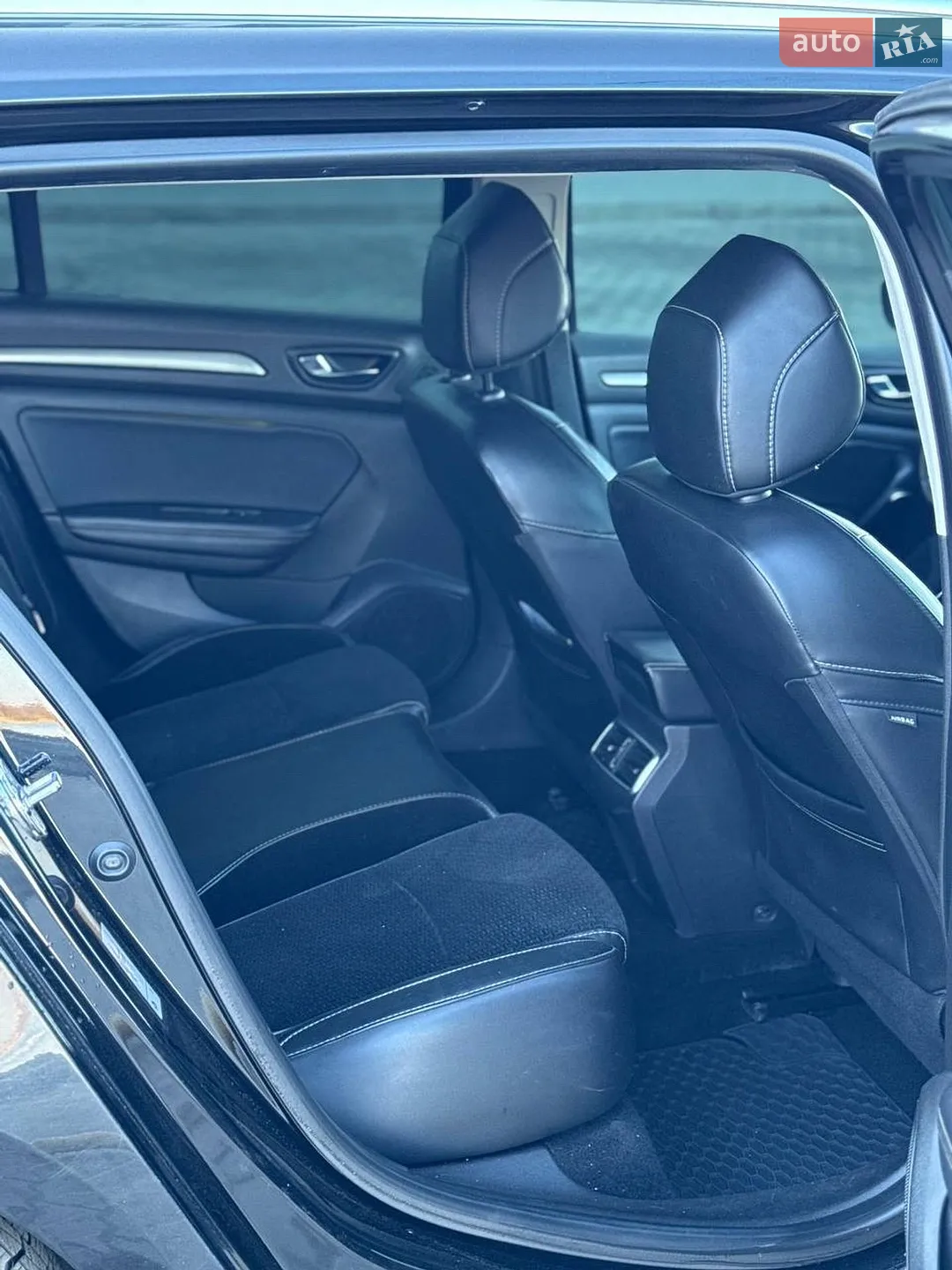 2017 Renault Megane - мініатюра 9