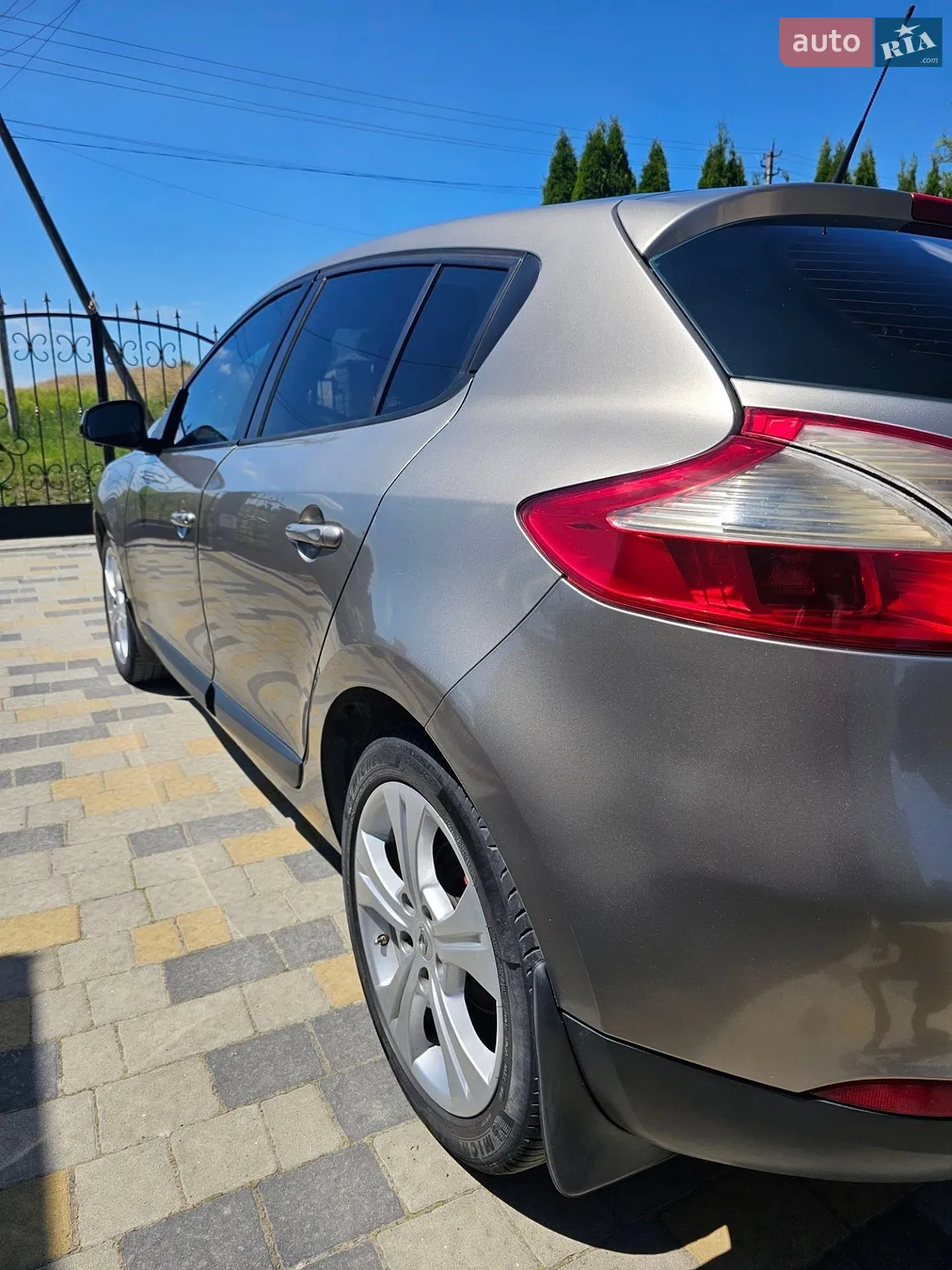 2010 Renault Megane - мініатюра 8