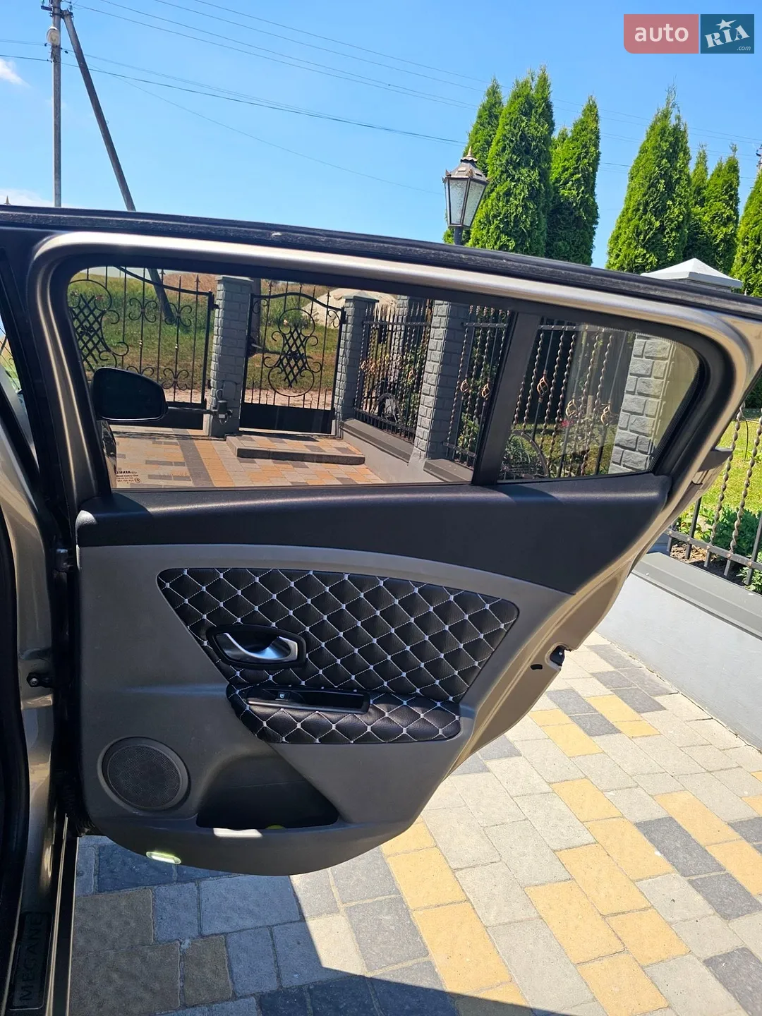 2010 Renault Megane - мініатюра 15