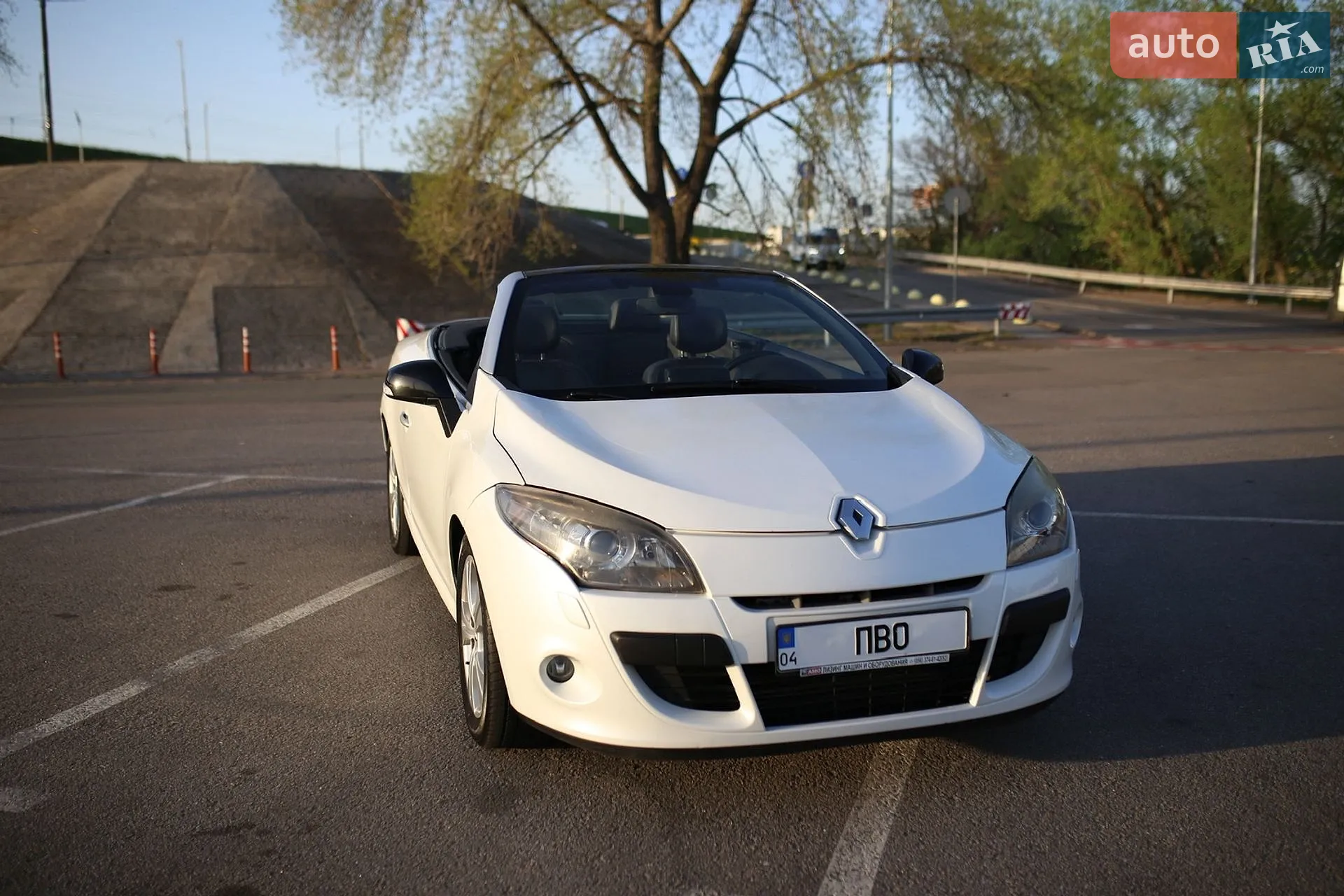 2010 Renault Megane - мініатюра 14