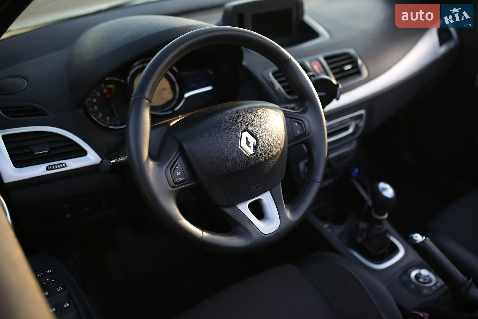 2010 Renault Megane - мініатюра 19