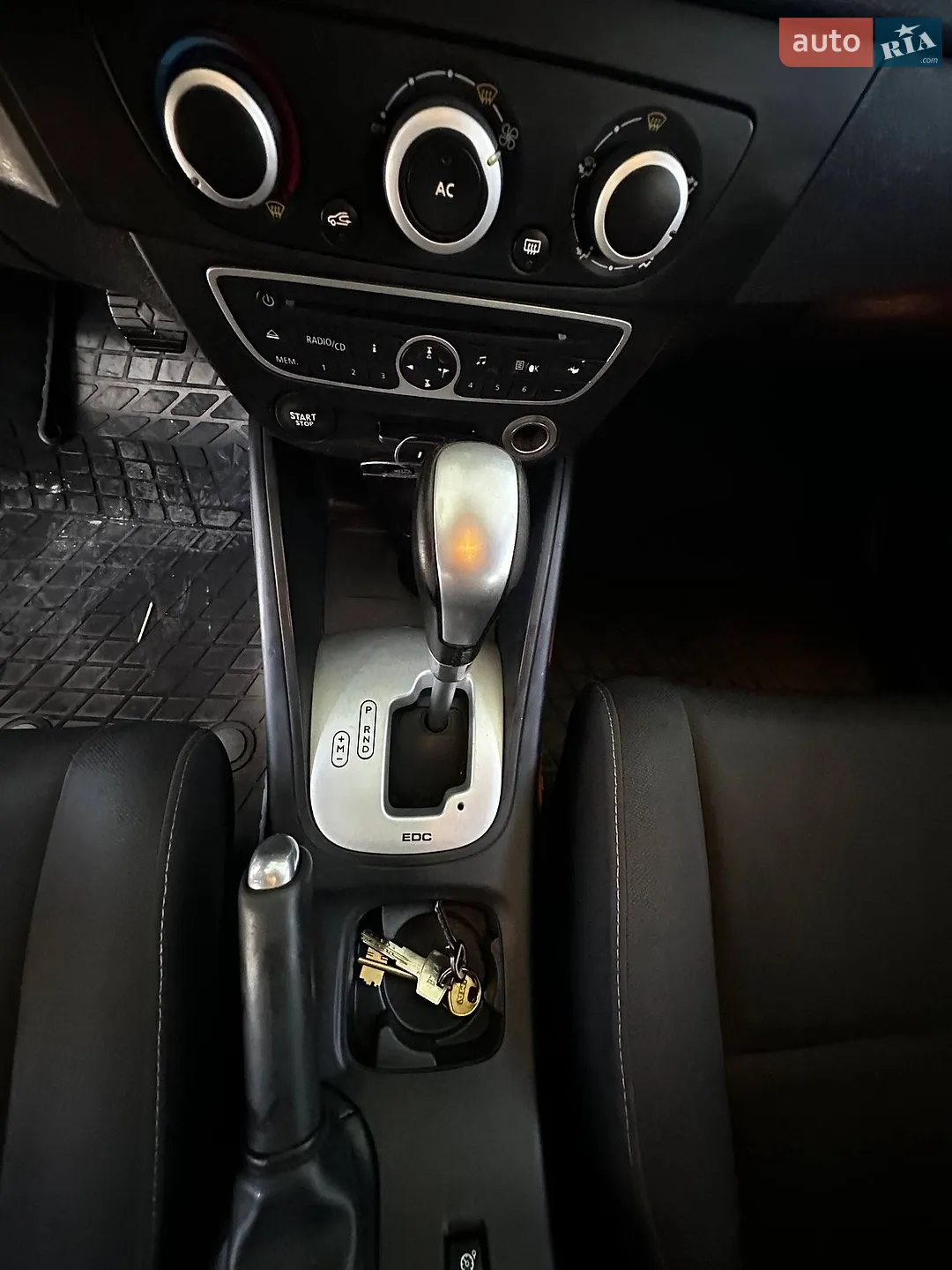 2010 Renault Megane - мініатюра 15
