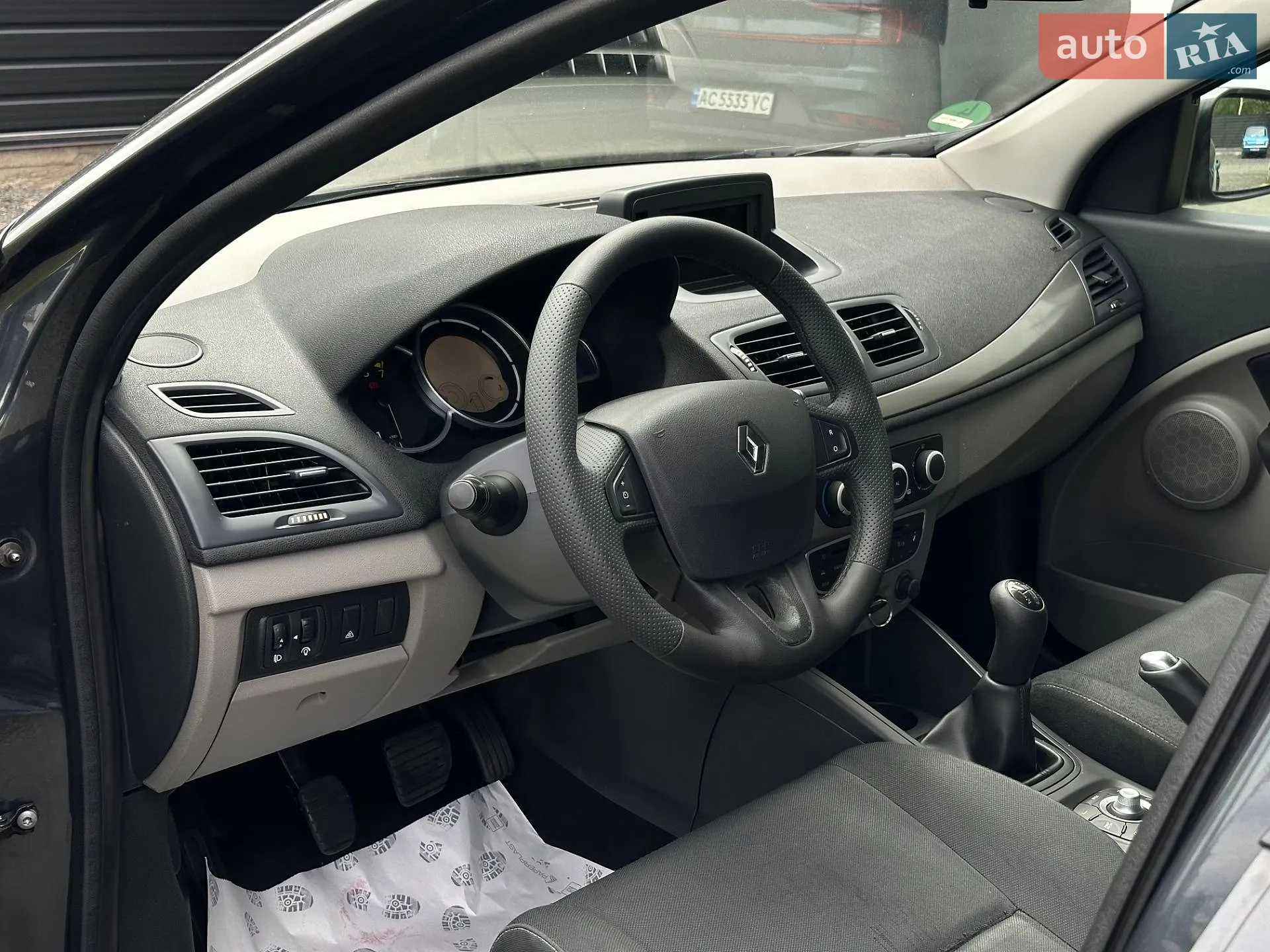 2011 Renault Megane - мініатюра 22