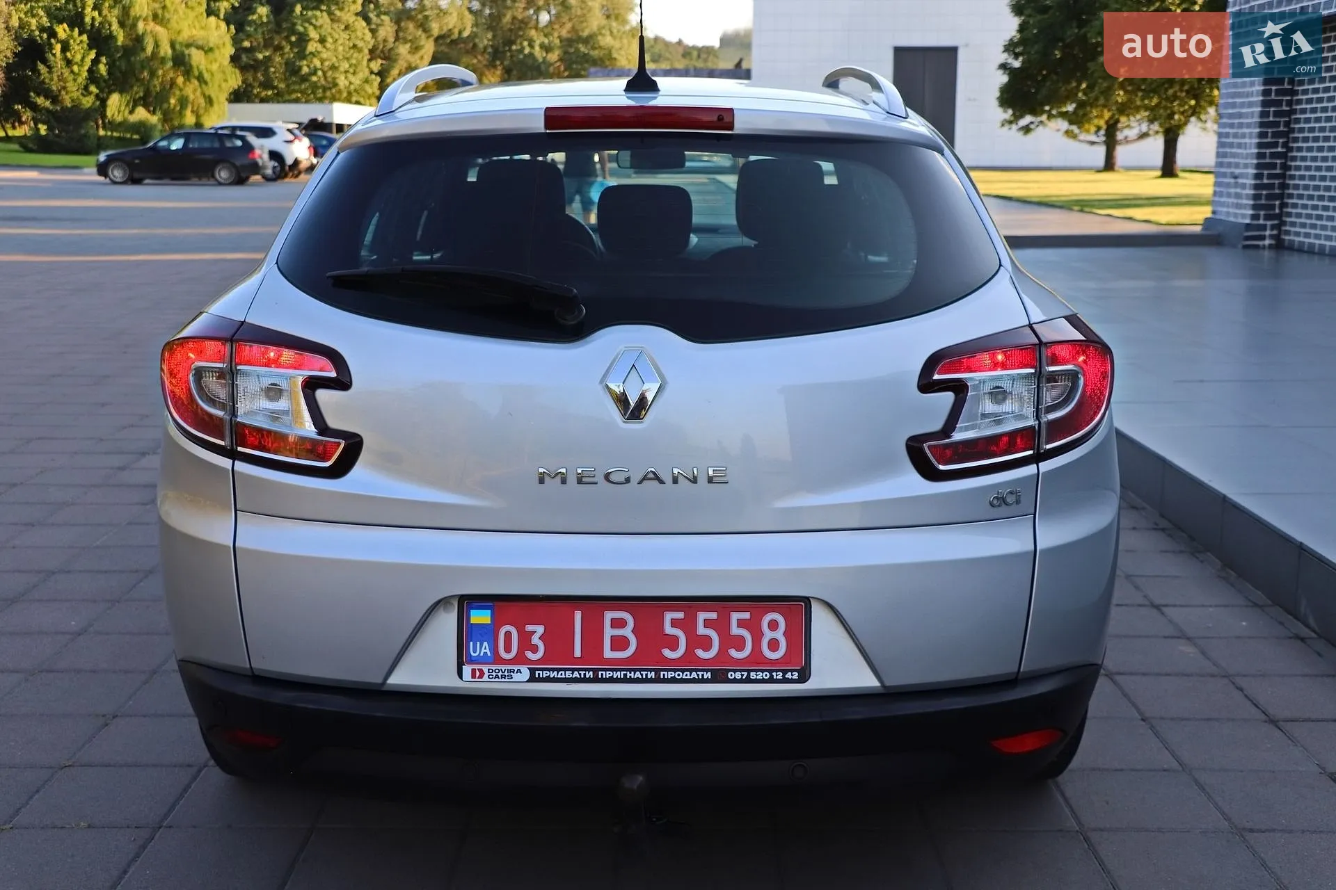 2018 Volkswagen Touareg - мініатюра 4