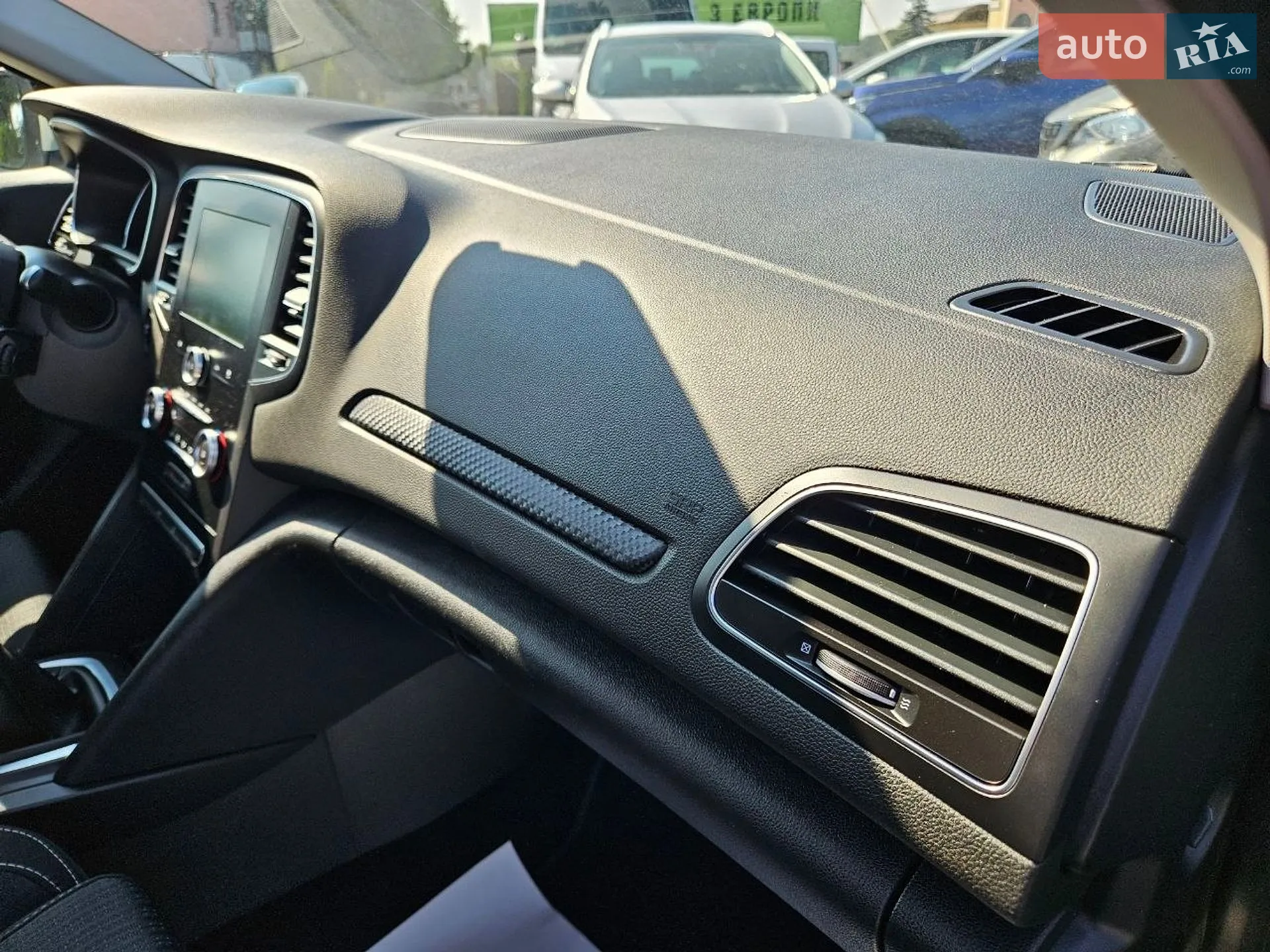 2018 Renault Megane - мініатюра 40