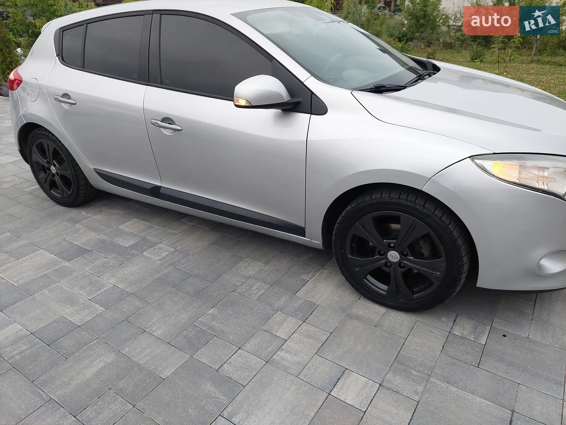 2010 Renault Megane - мініатюра 3