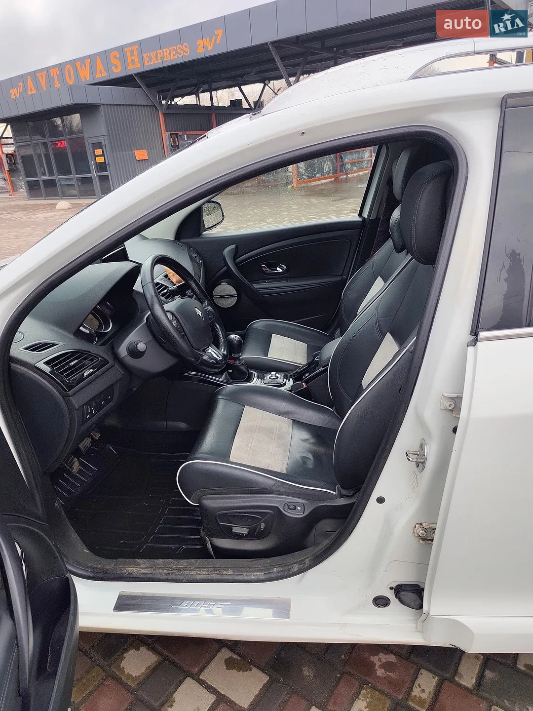 2014 Renault Megane - мініатюра 21