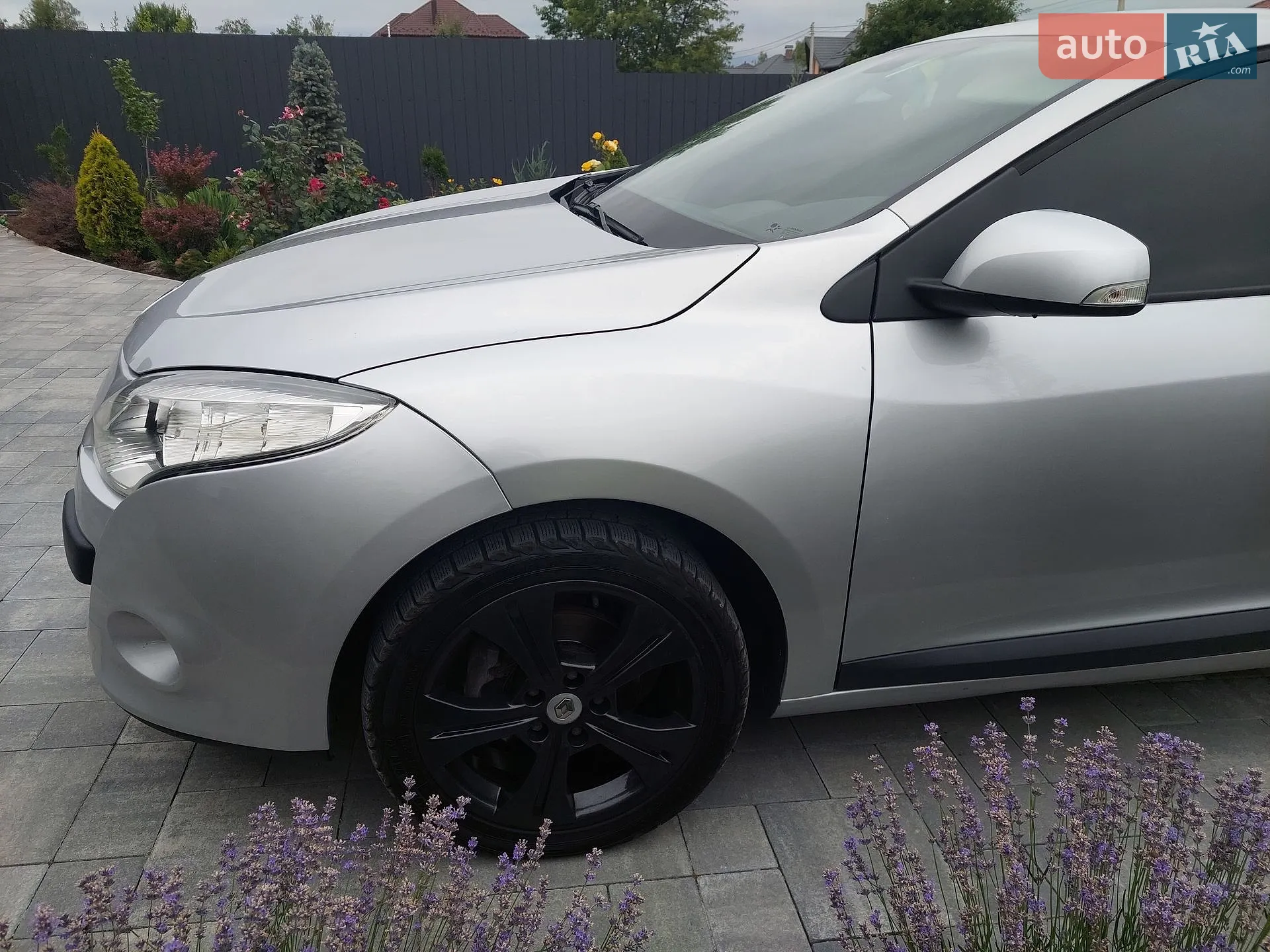 2010 Renault Megane - мініатюра 38