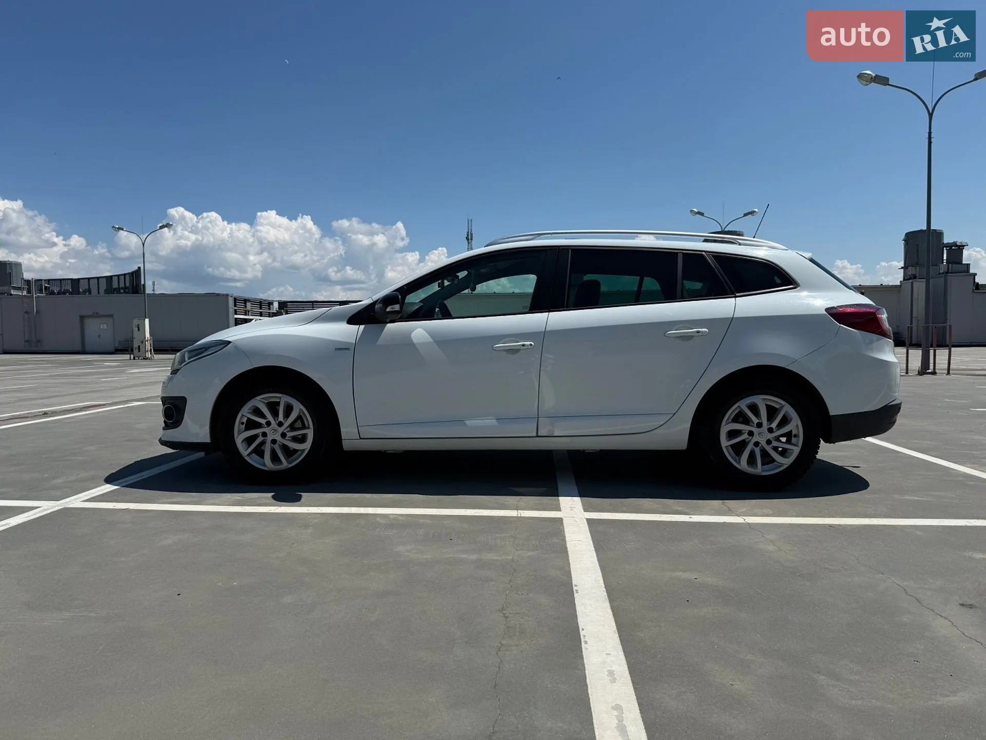 2015 Renault Megane - мініатюра 8