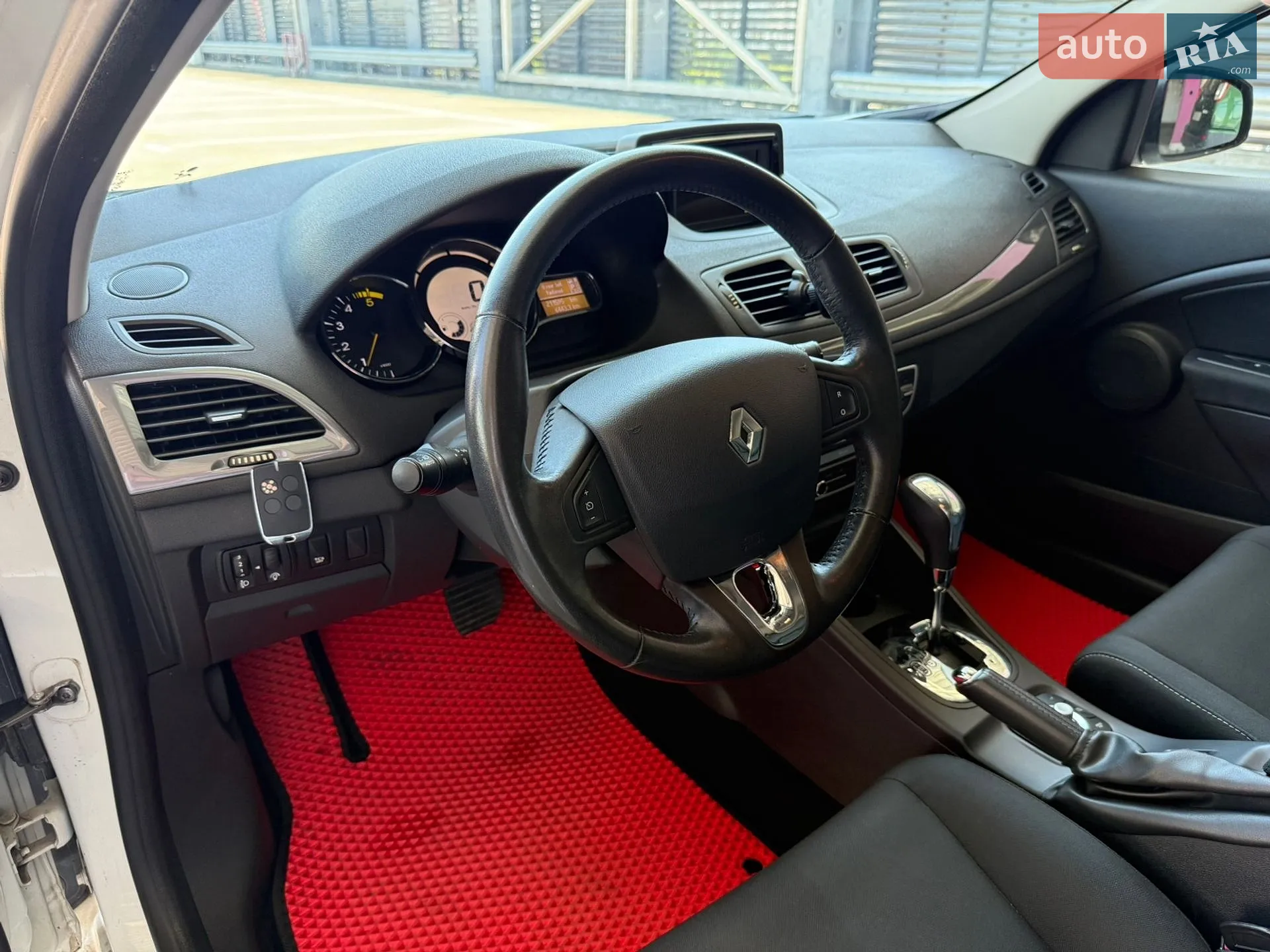 2015 Renault Megane - мініатюра 18