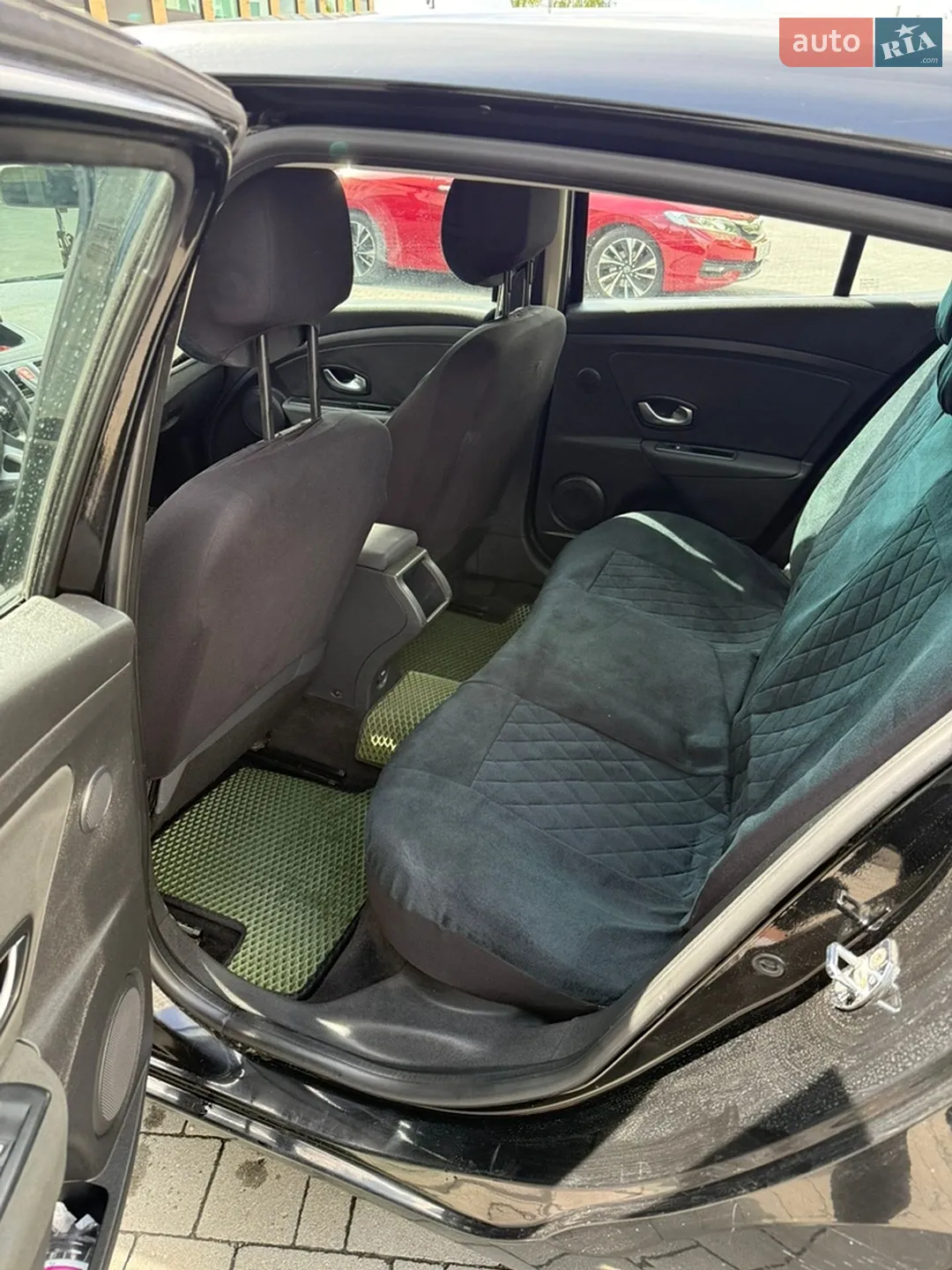 2010 Renault Megane - мініатюра 4