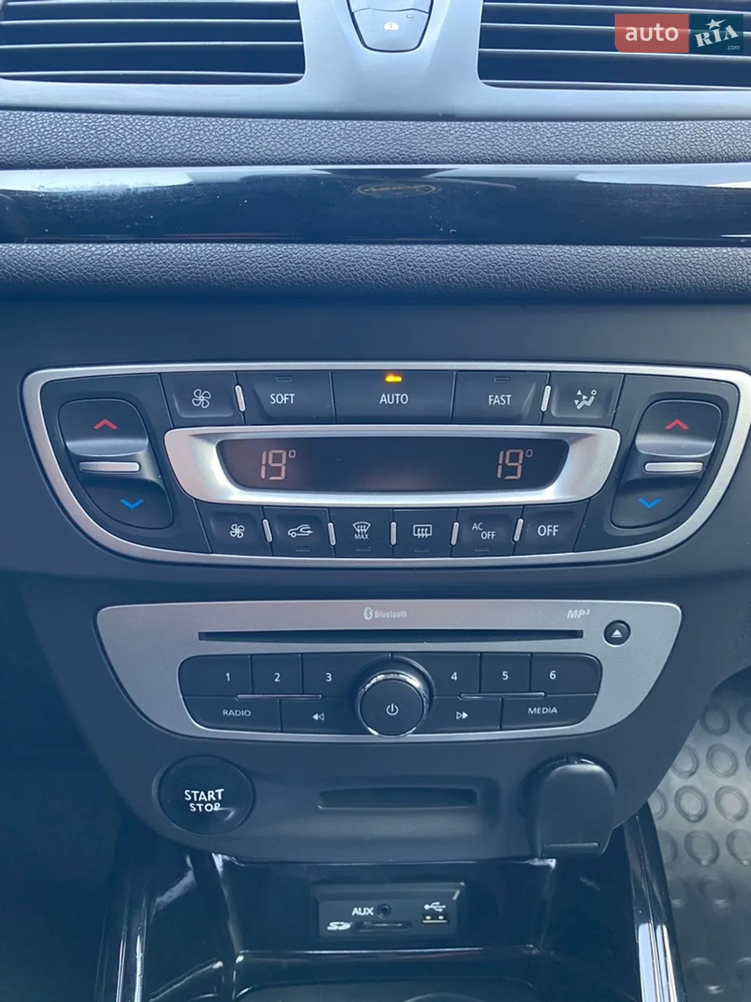 2016 Renault Megane - мініатюра 28