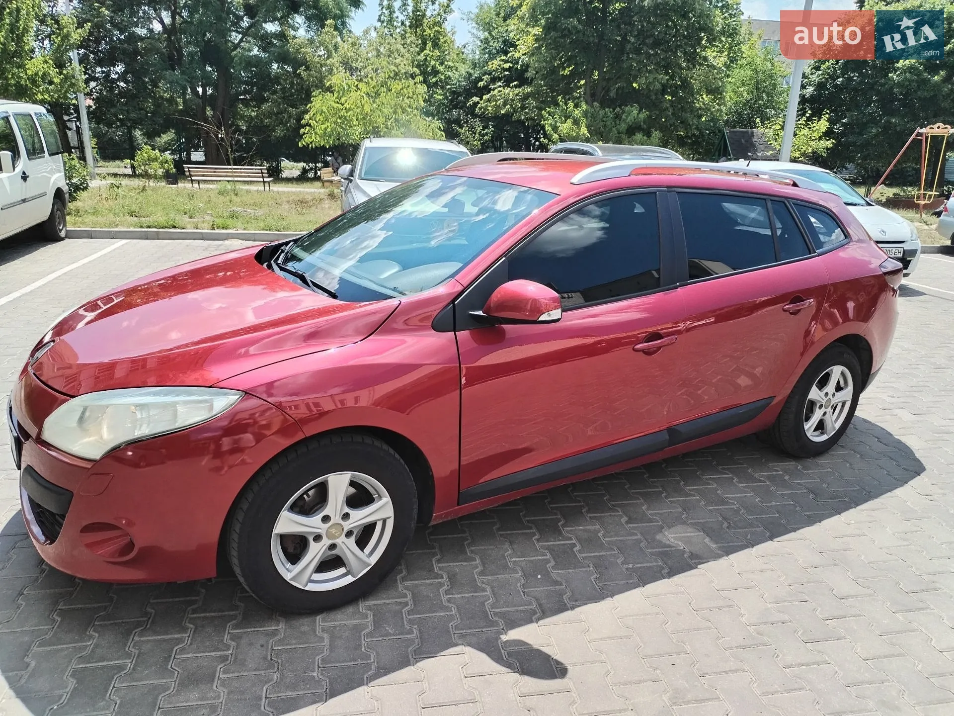 2010 Renault Megane - мініатюра 6