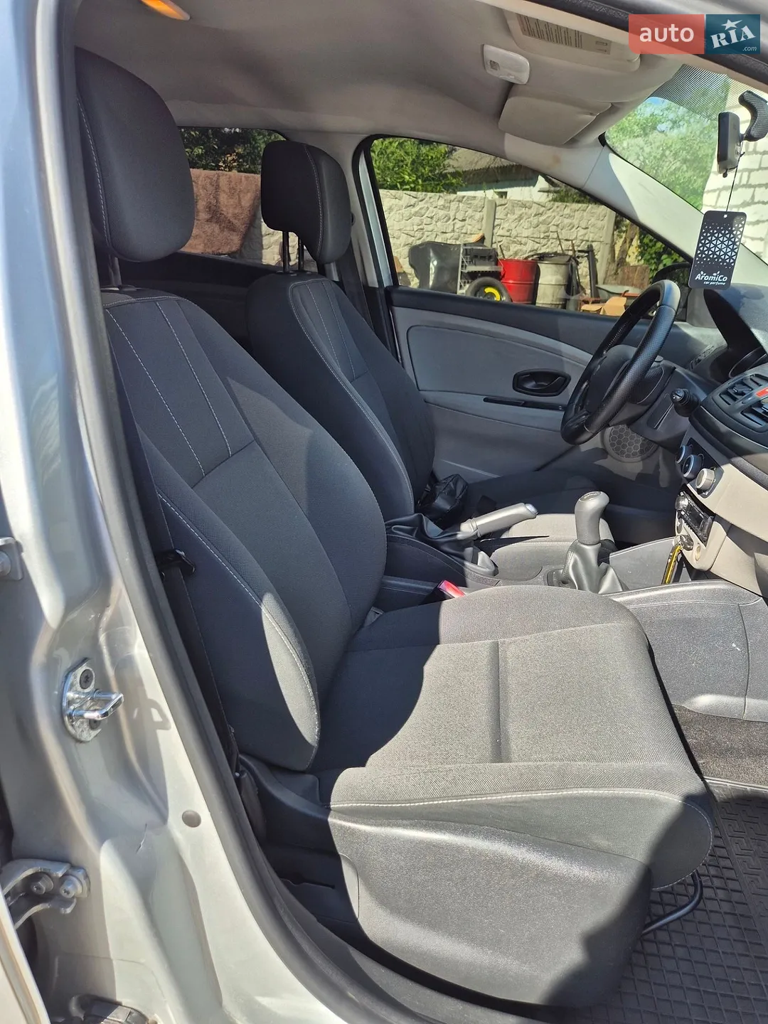 2010 Renault Megane - мініатюра 18