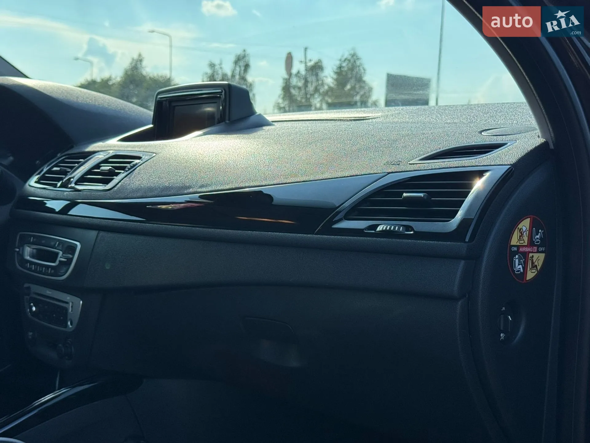 2012 Renault Megane - мініатюра 93