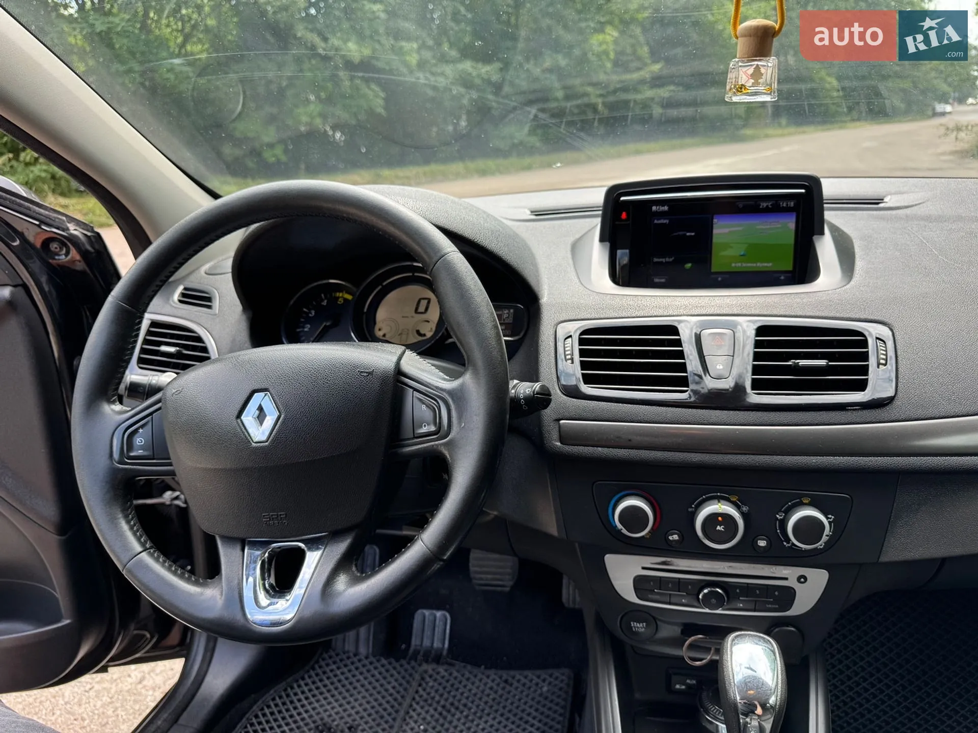 2014 Renault Megane - мініатюра 29