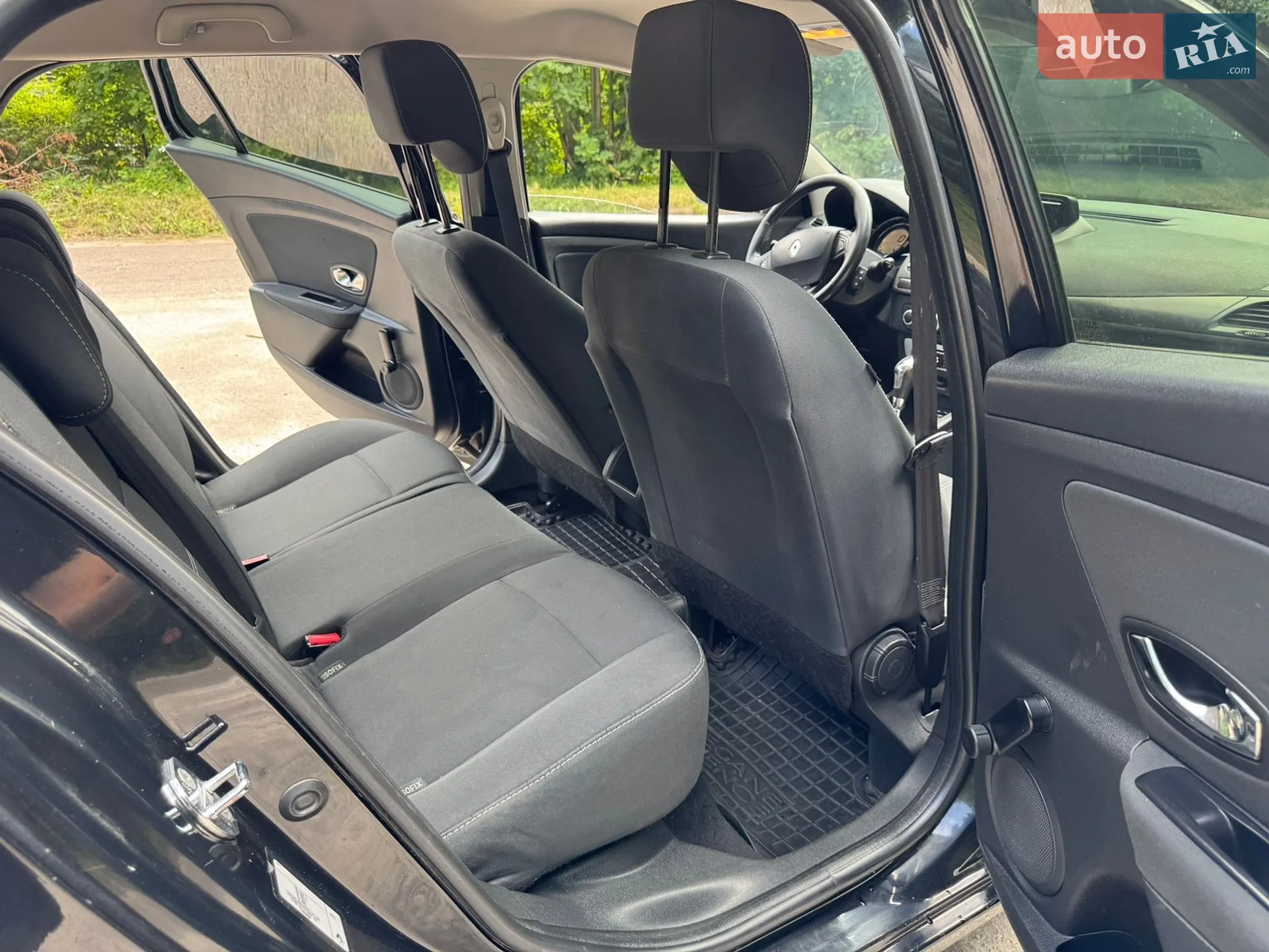 2014 Renault Megane - мініатюра 38