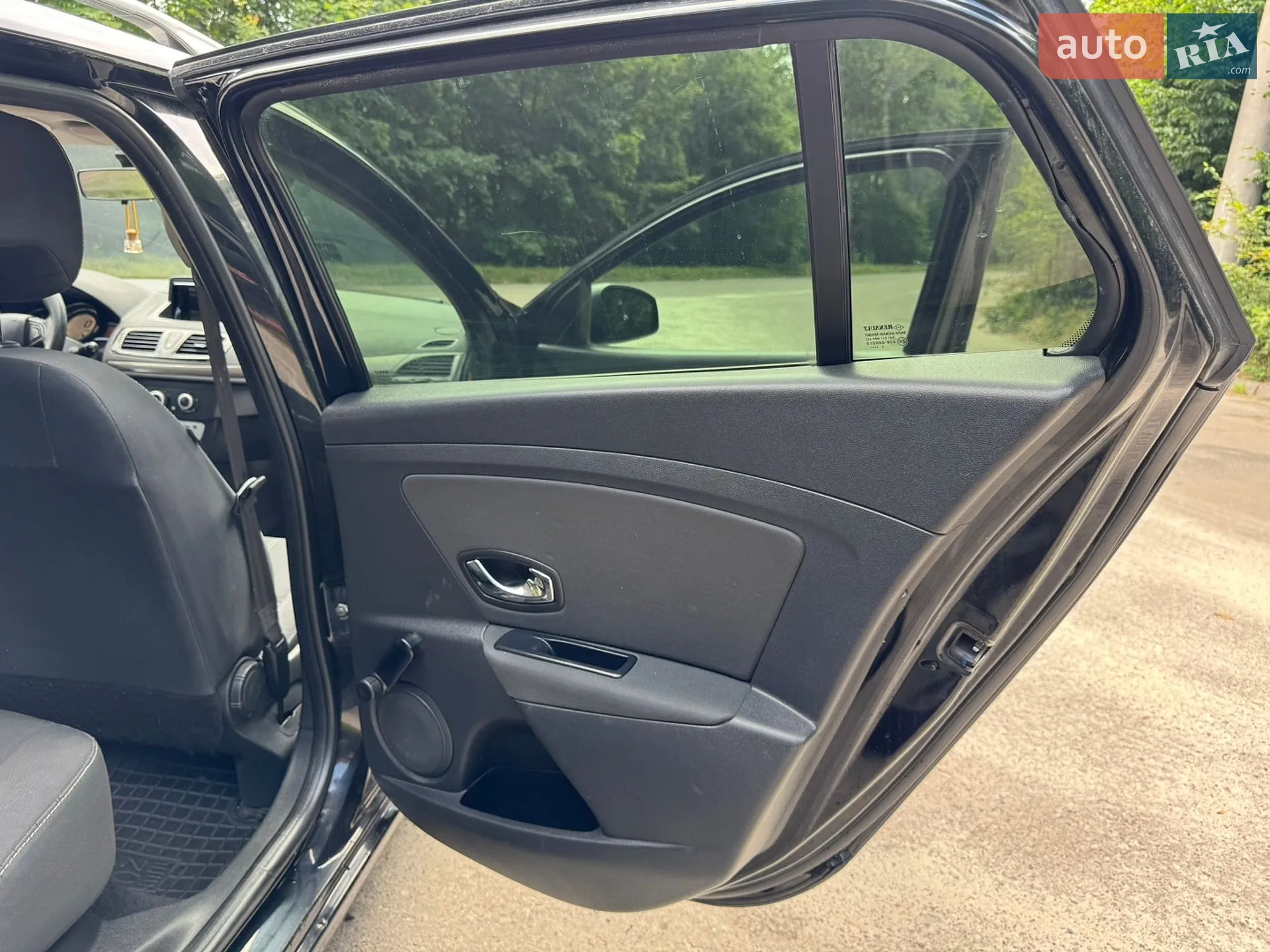 2014 Renault Megane - мініатюра 36