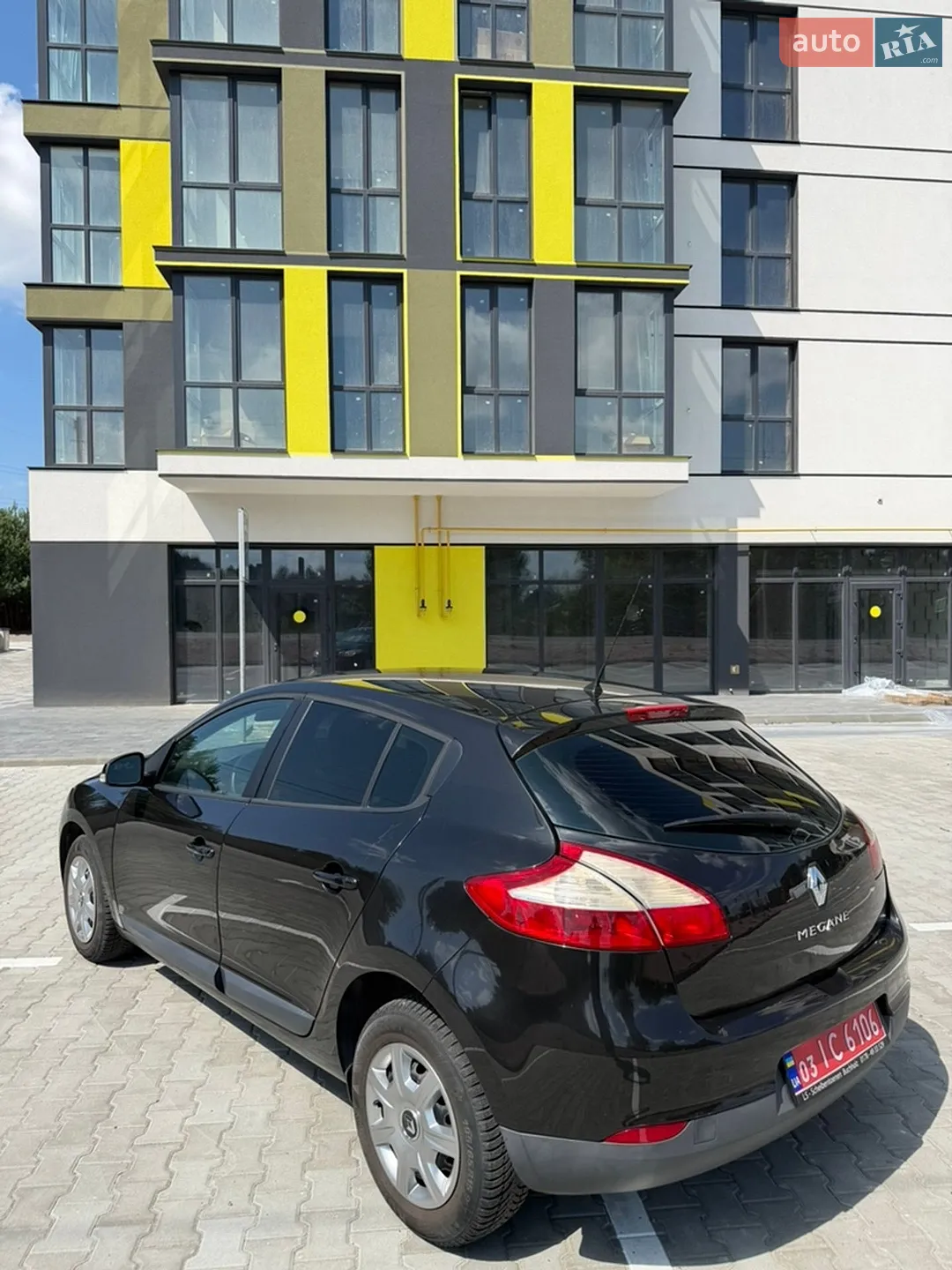 2010 Renault Megane - мініатюра 10