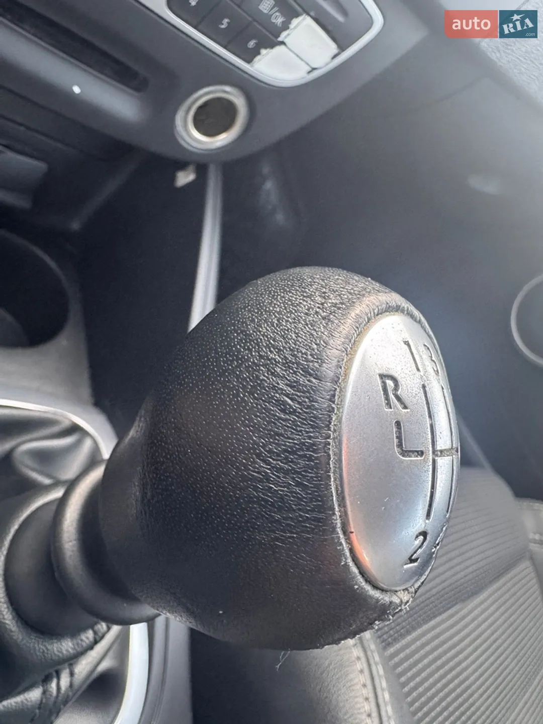 2012 Renault Megane - мініатюра 38