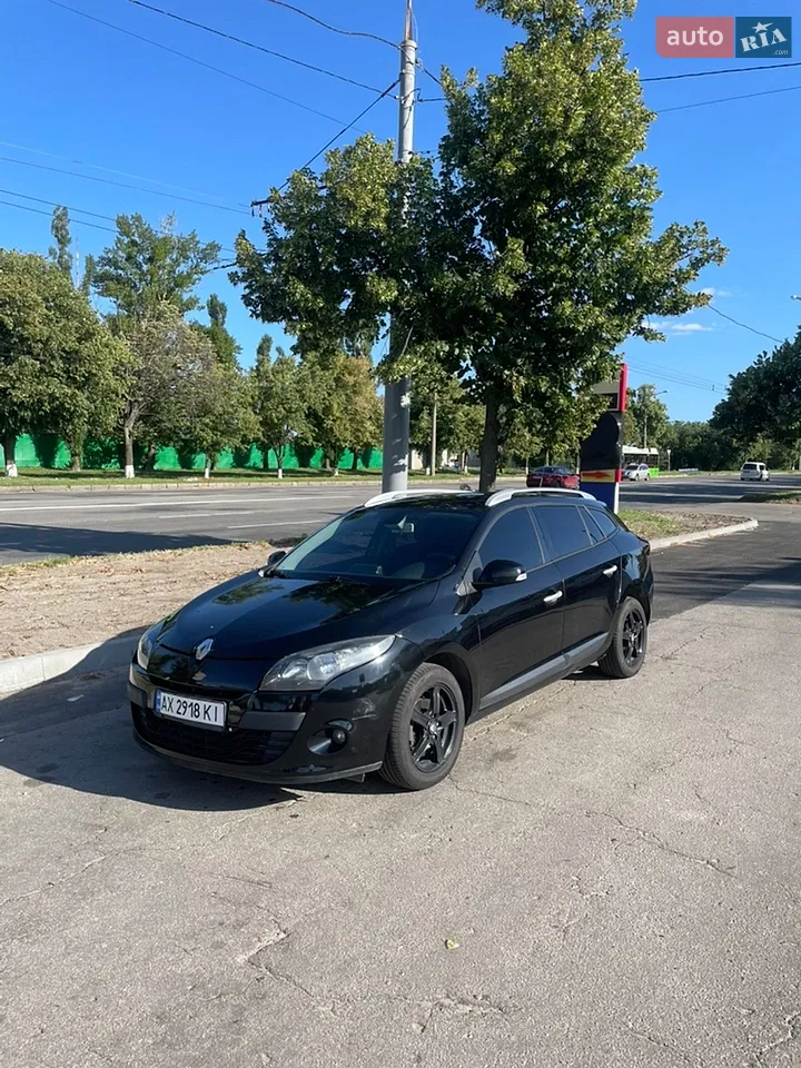 2012 Renault Megane - мініатюра 36