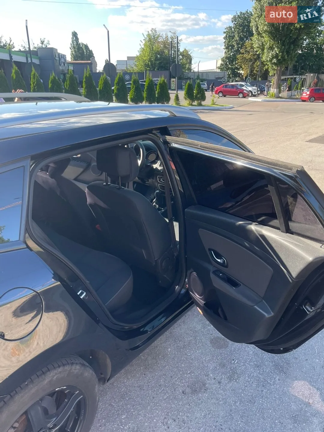 2011 Renault Megane - мініатюра 12
